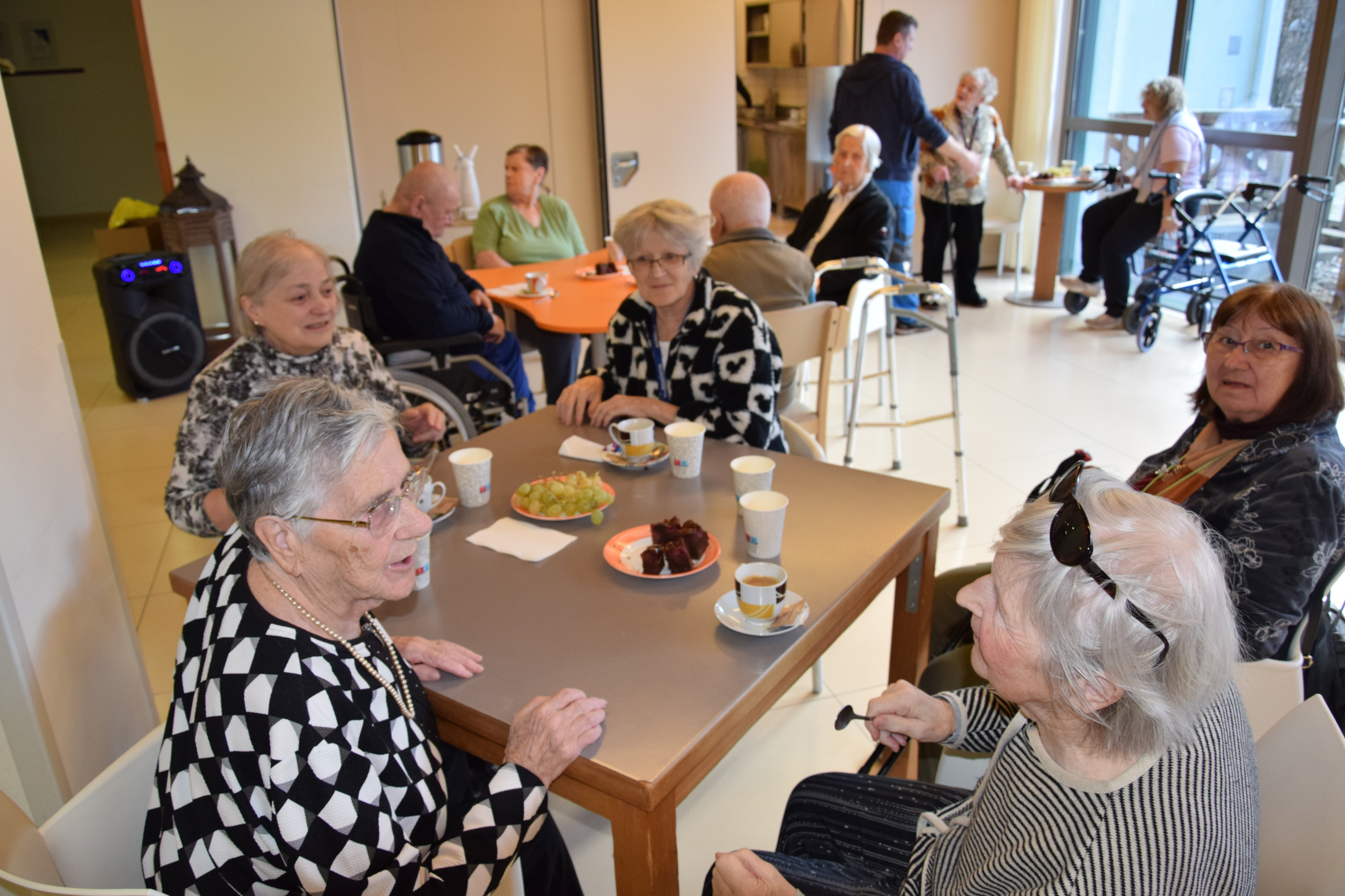 Ta veseli petek v avli