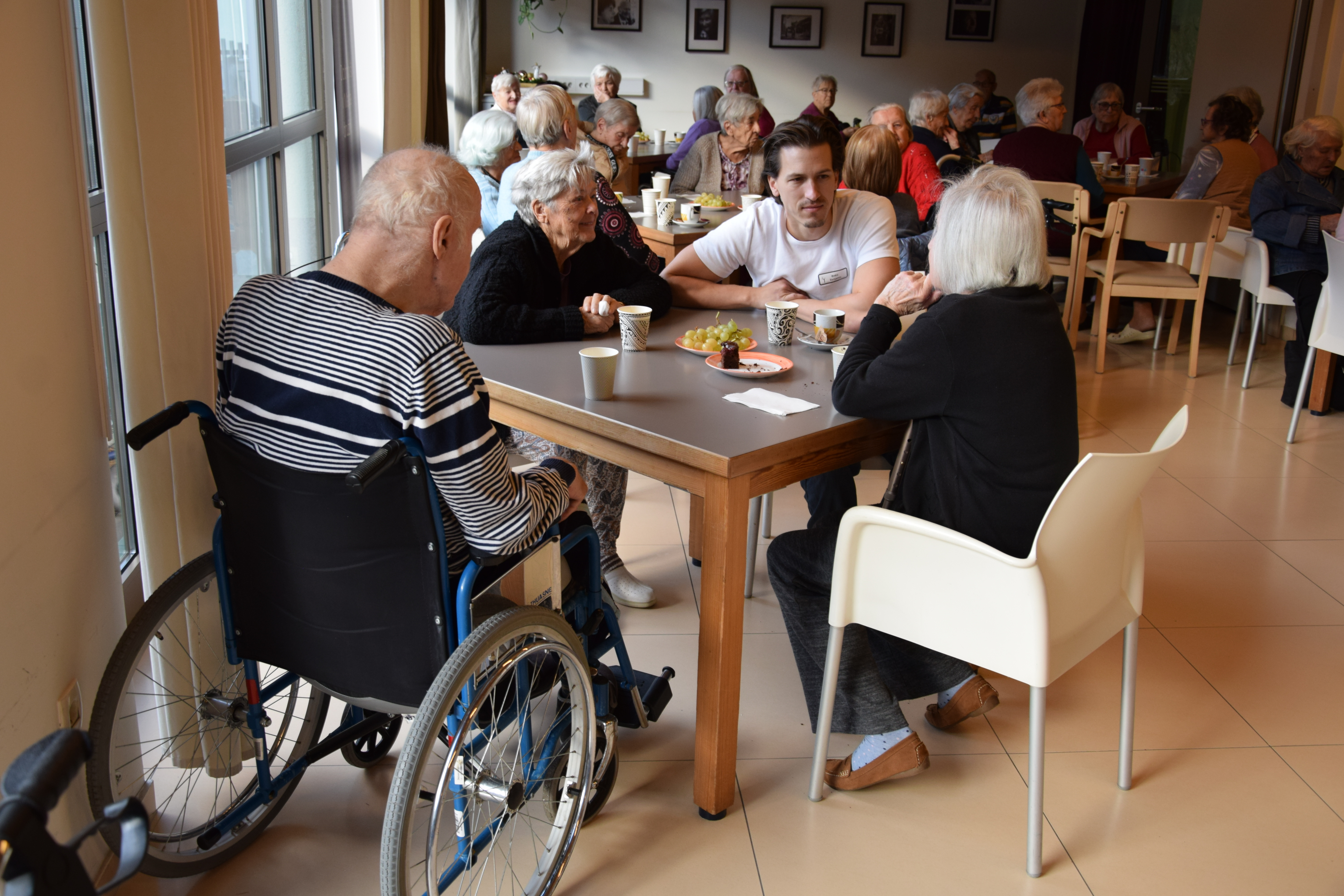 Ta veseli petek v avli