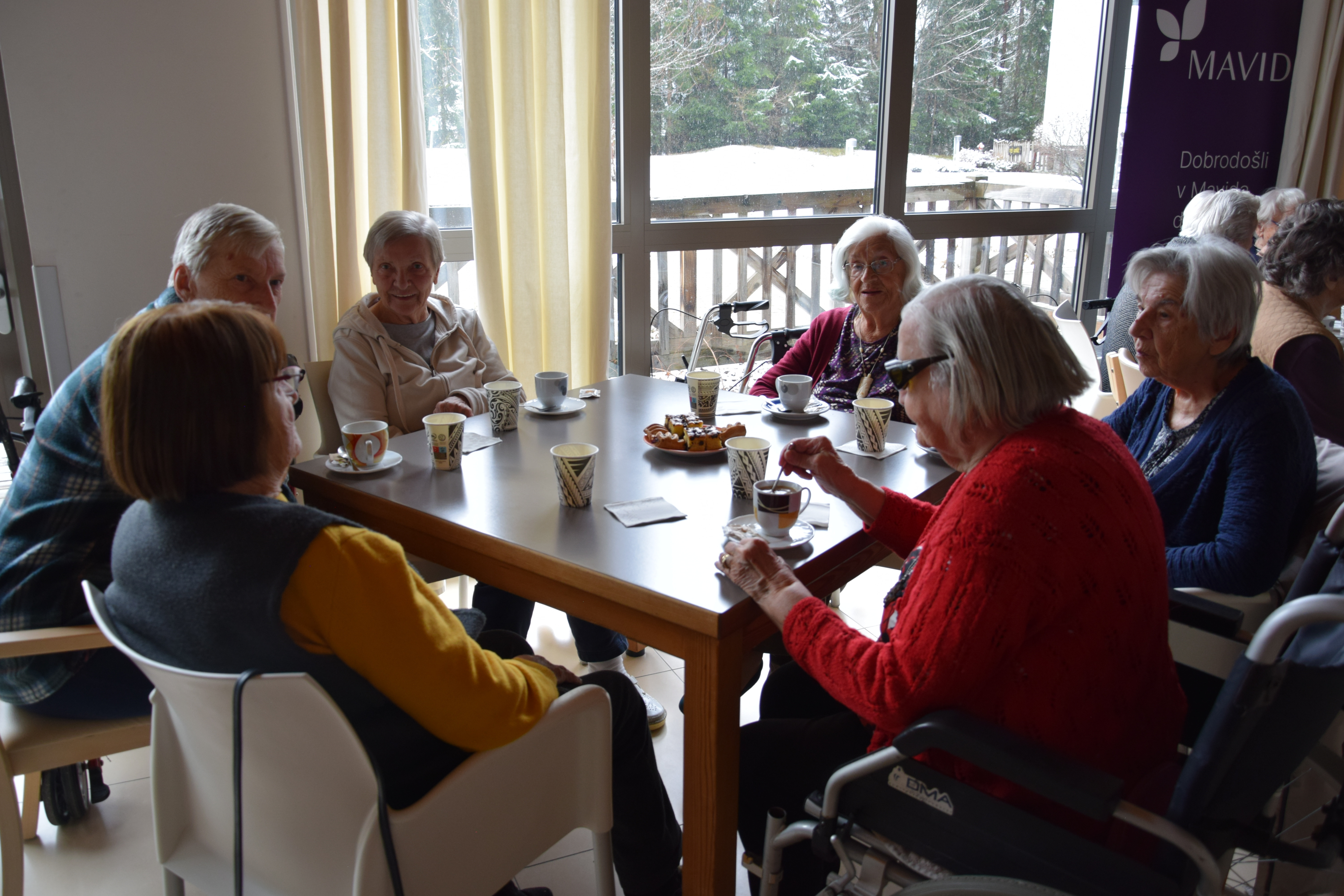 Ta veseli petek v avli