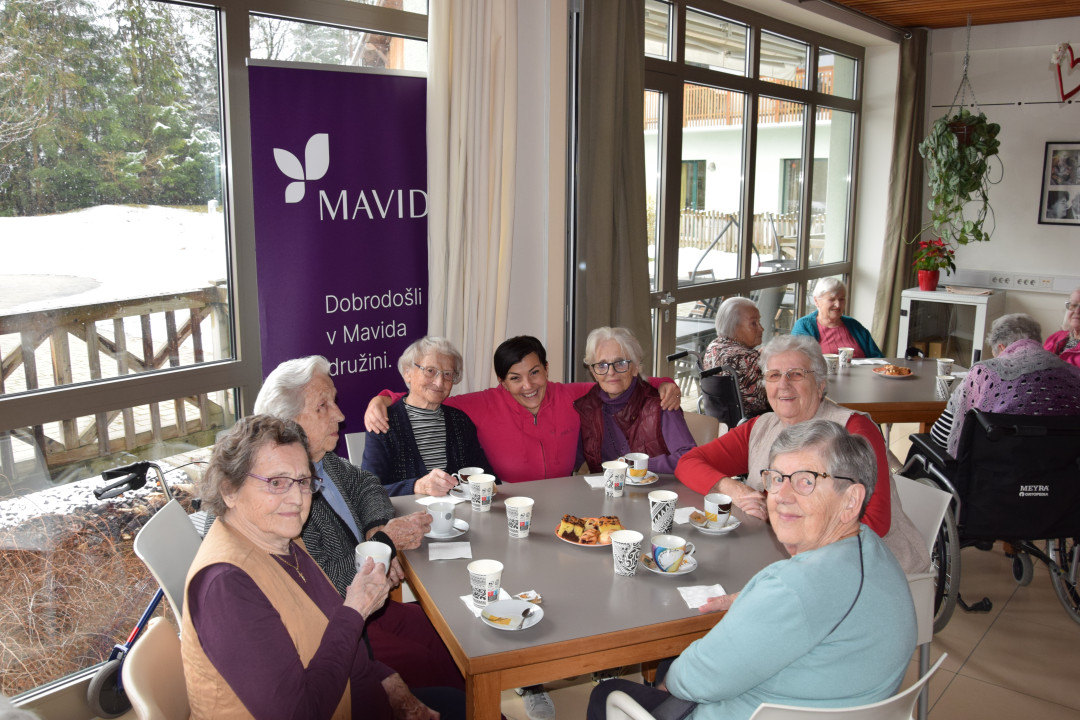 Ta veseli petek v avli