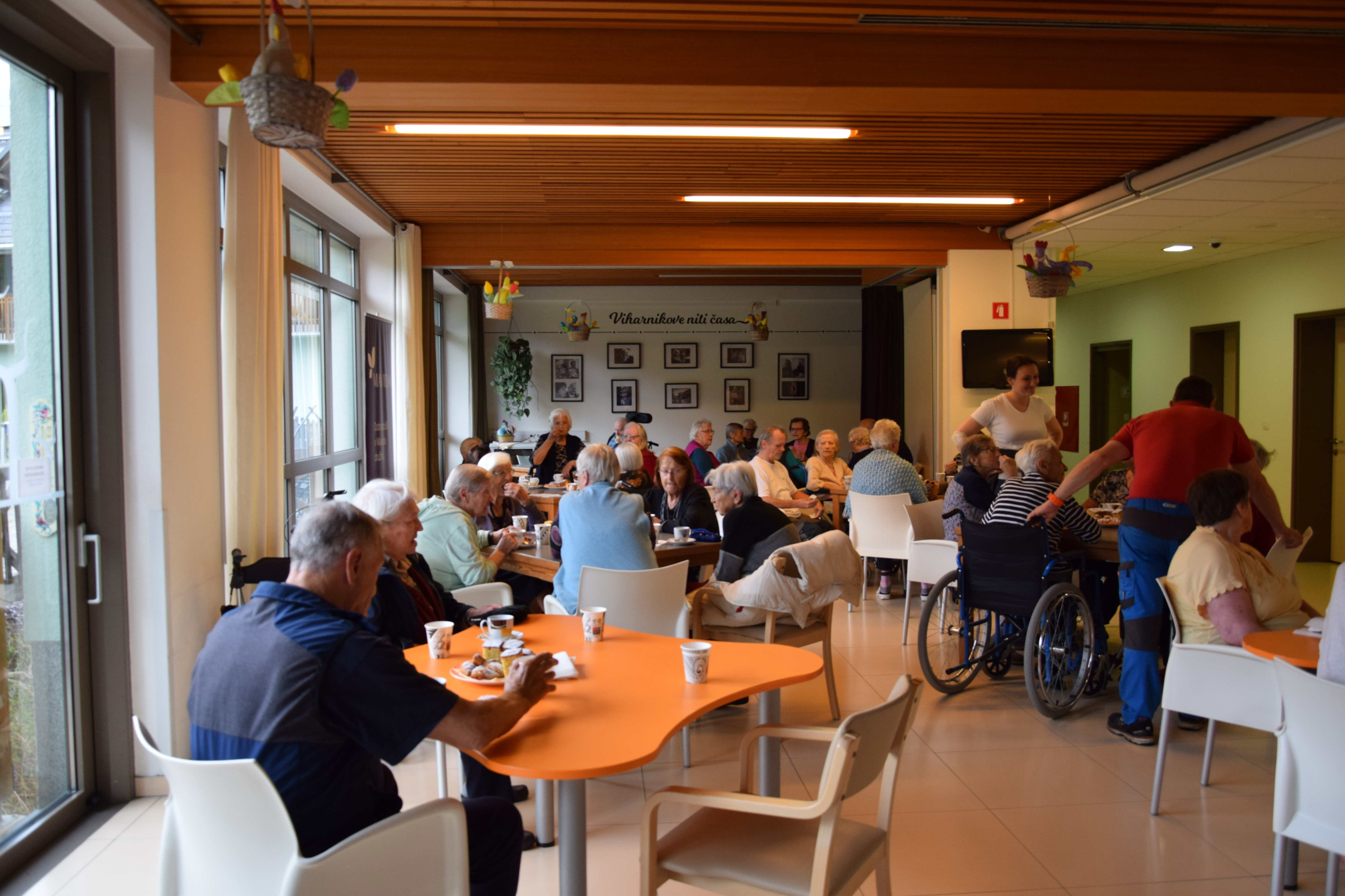 Ta veseli petek v avli