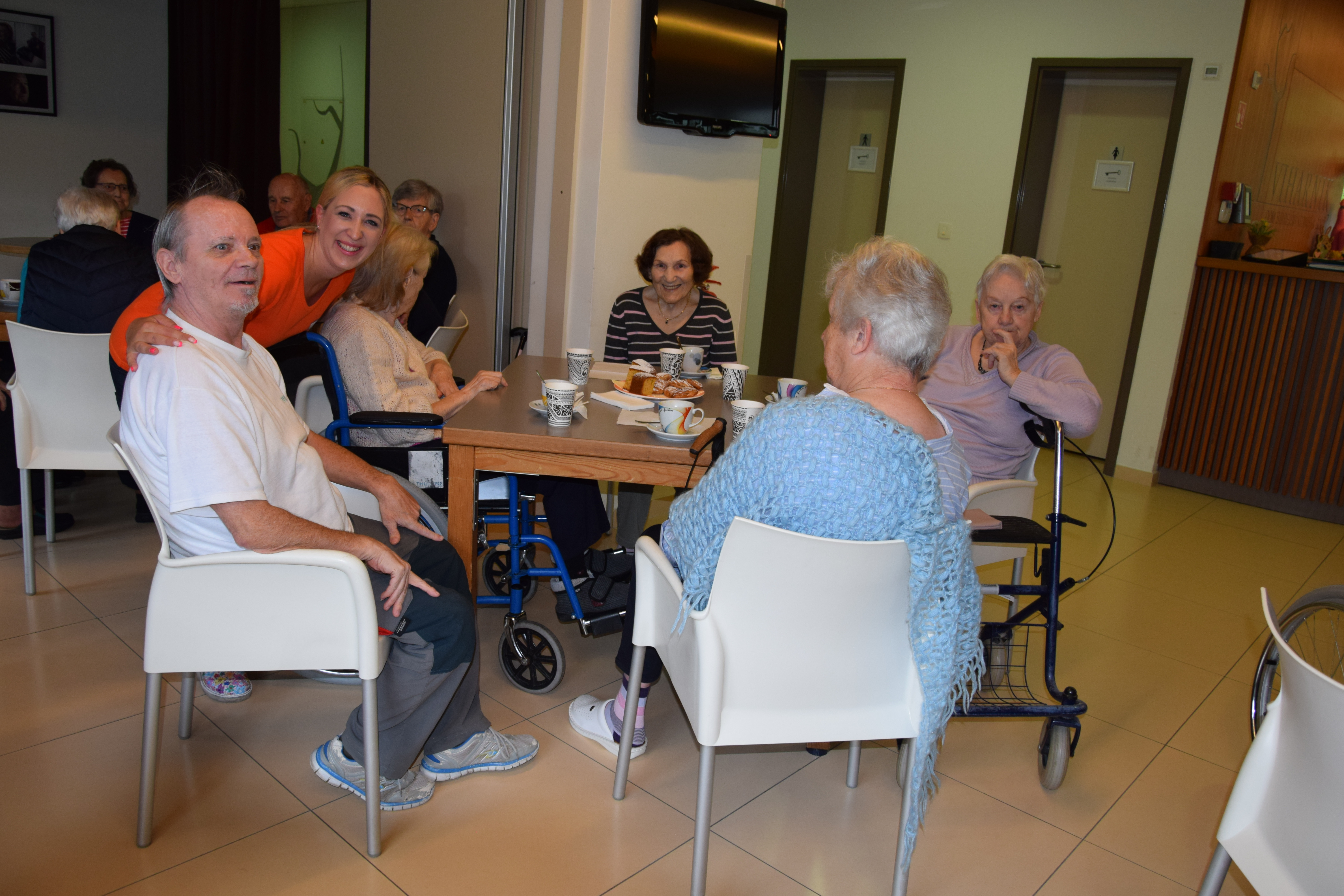 Ta veseli petek v avli