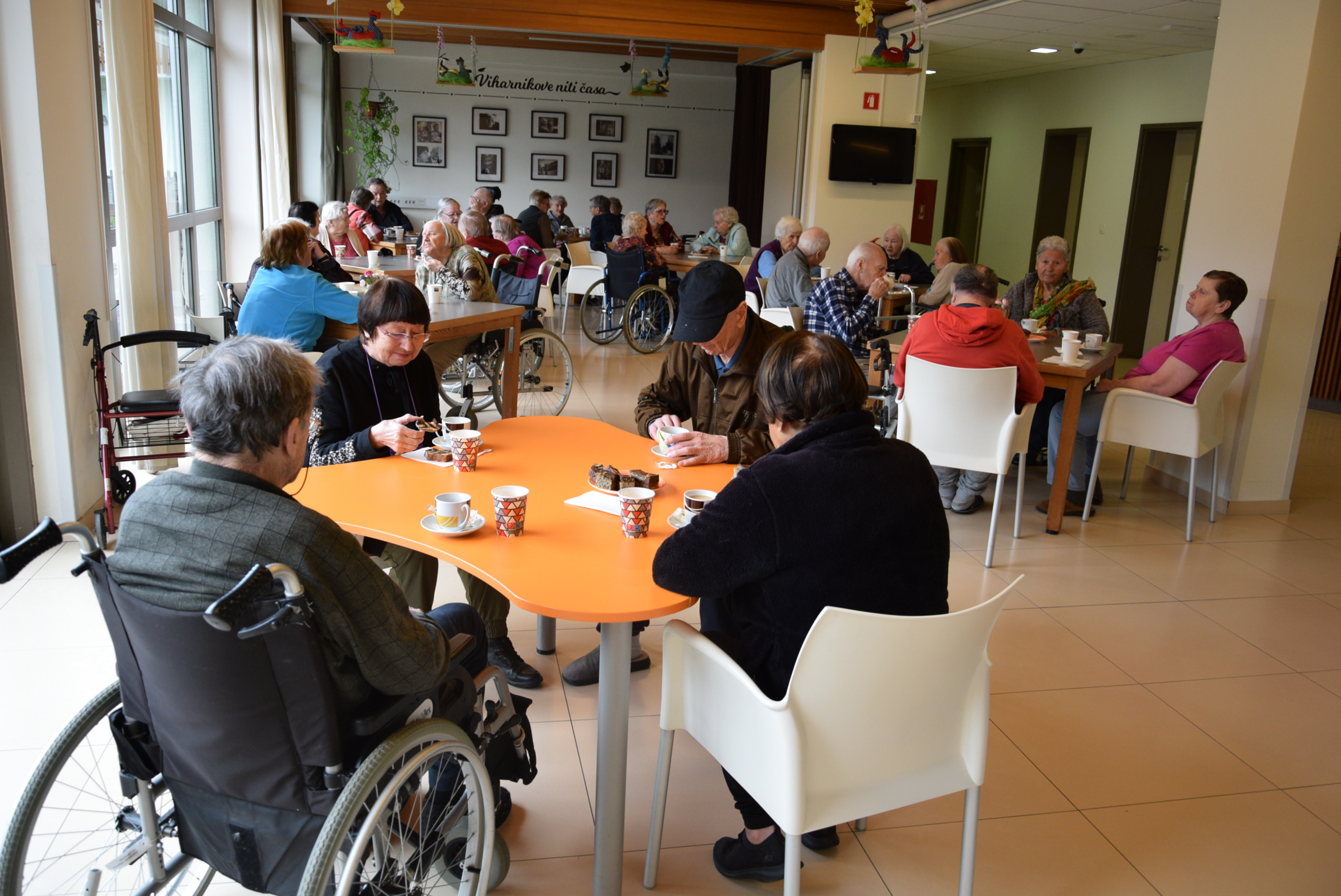 Ta veseli petek v avli