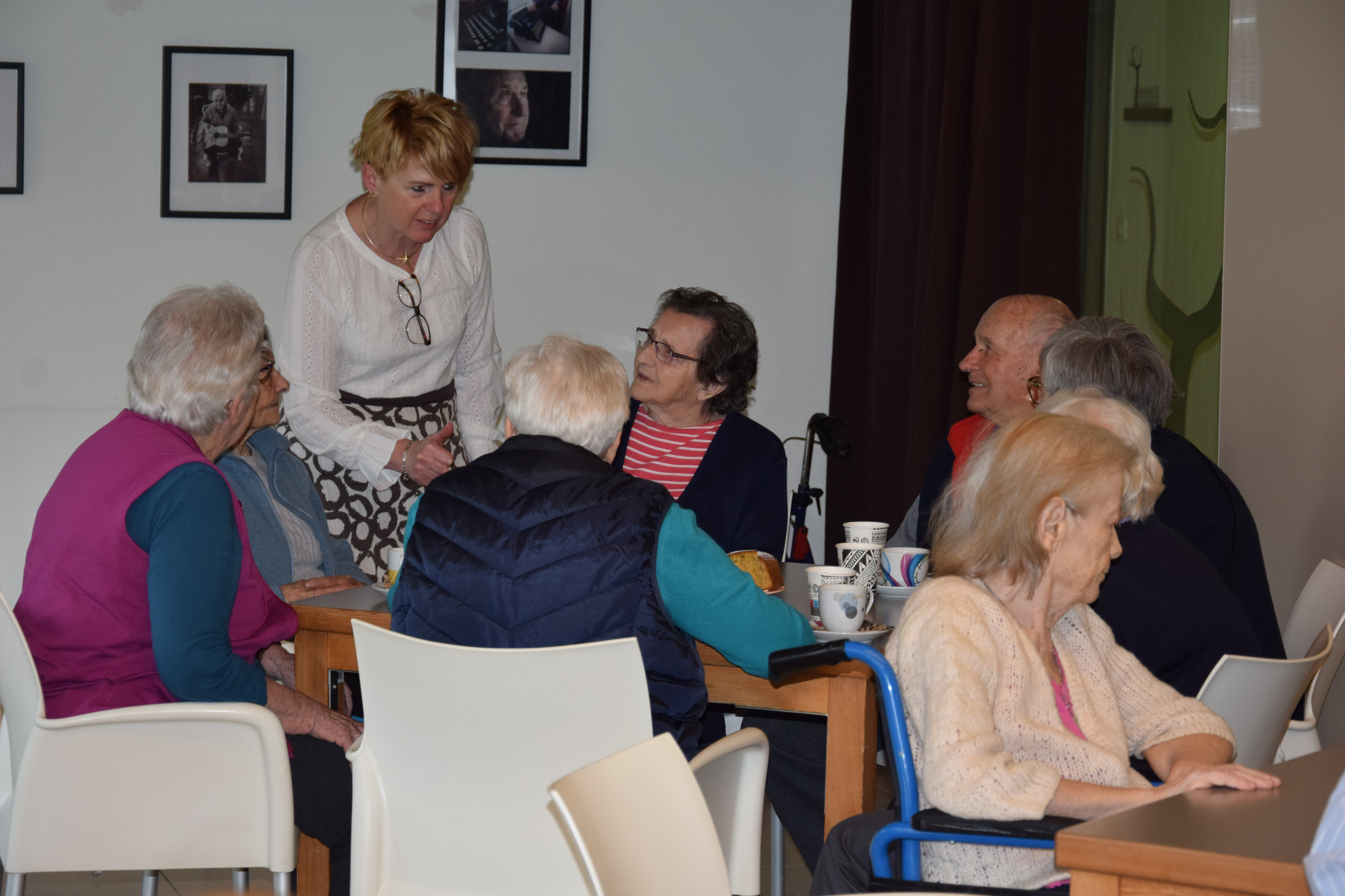 Ta veseli petek v avli