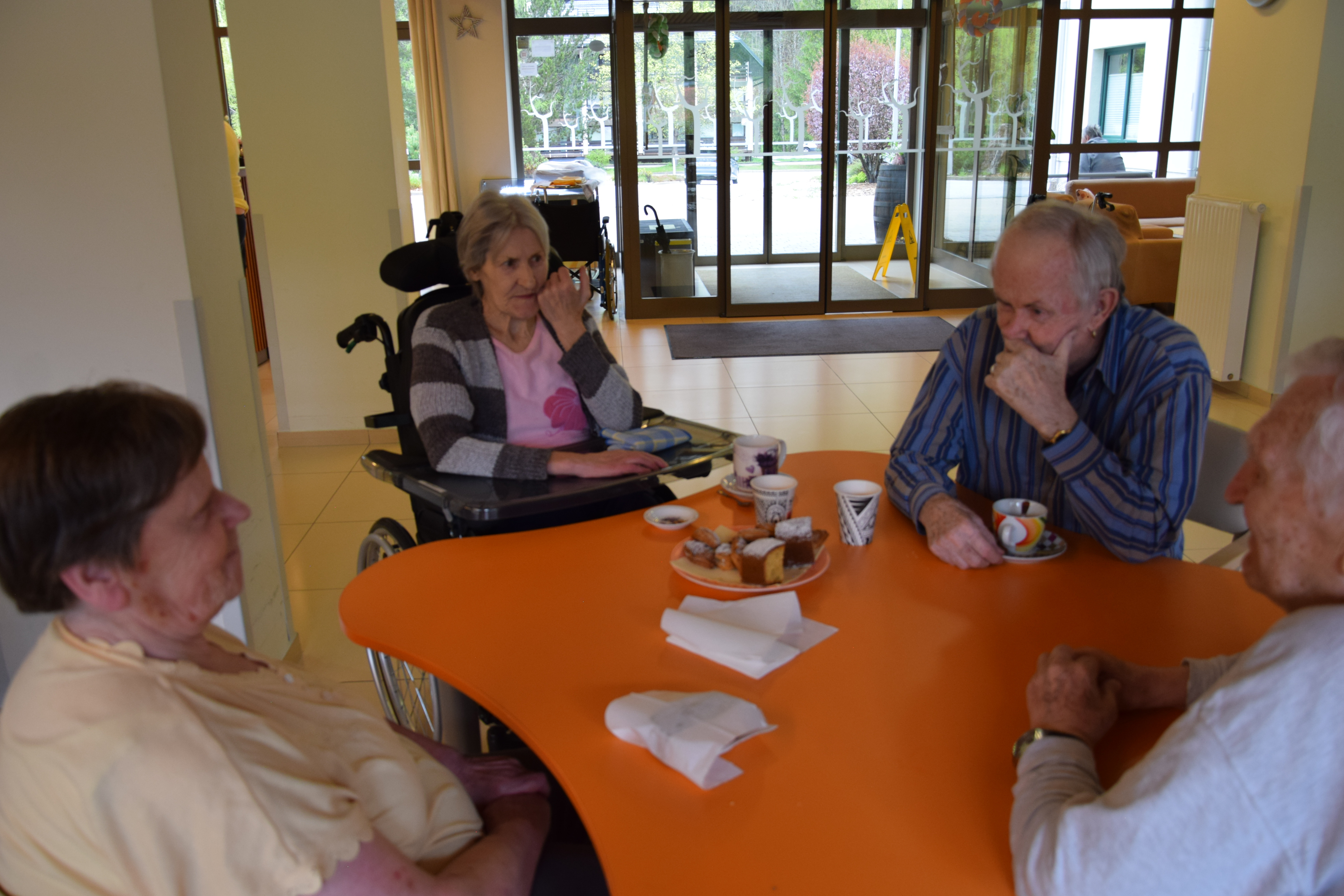 Ta veseli petek v avli