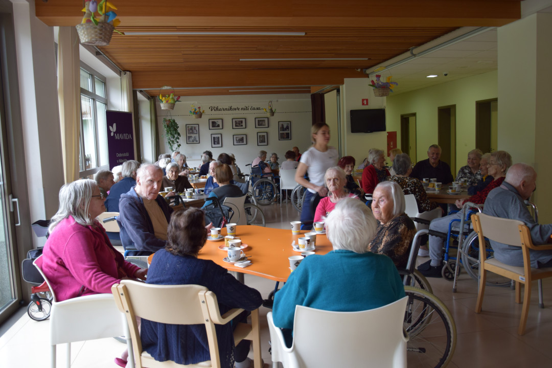 Ta veseli petek v avli