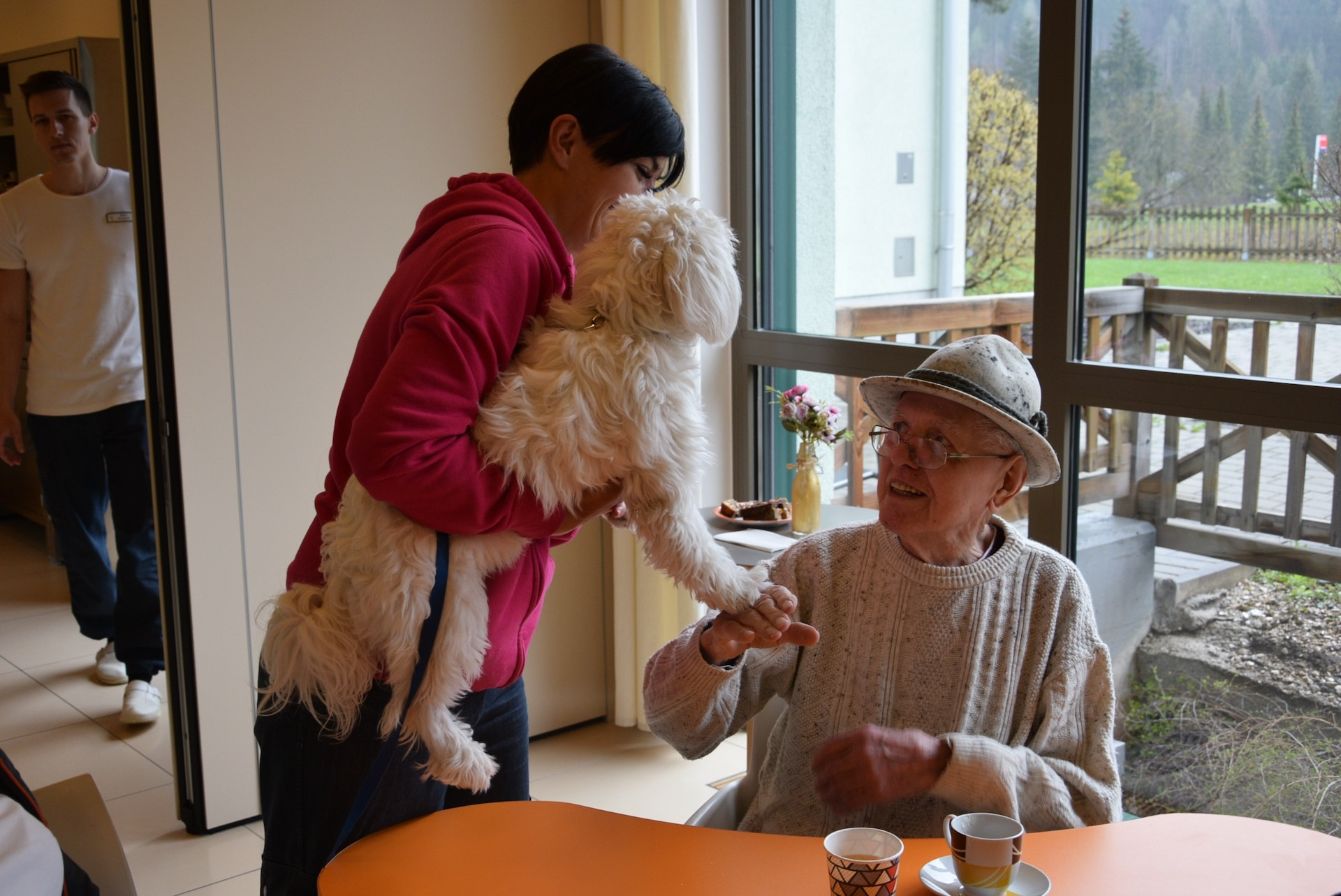 Ta veseli petek v avli