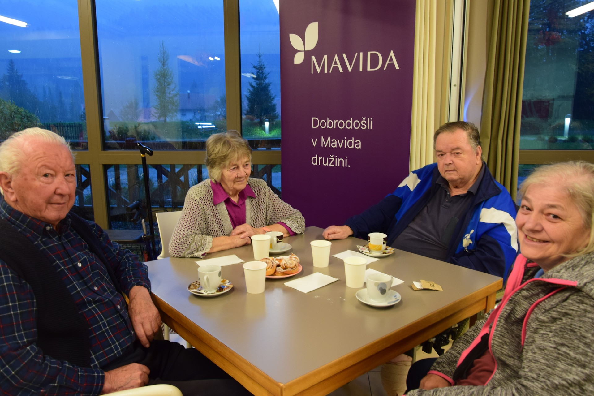 Ta veseli petek v avli