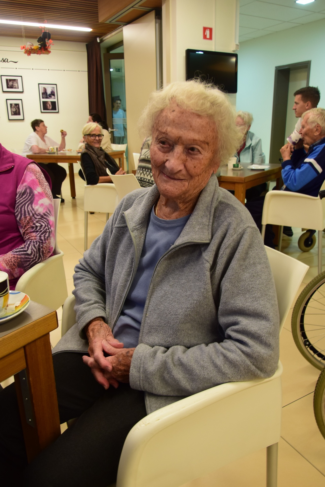 Ta veseli petek v avli