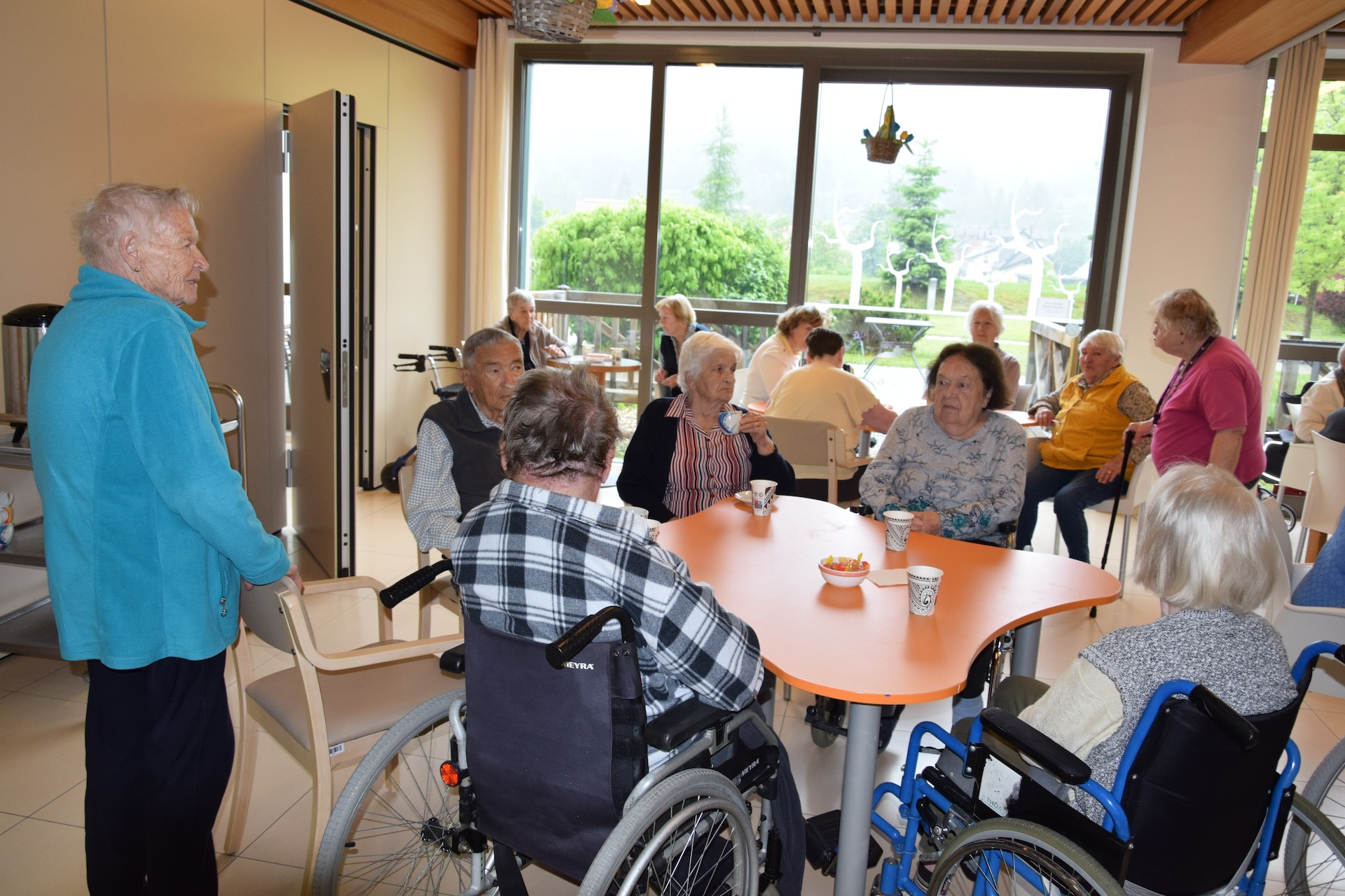 Ta veseli petek v avli