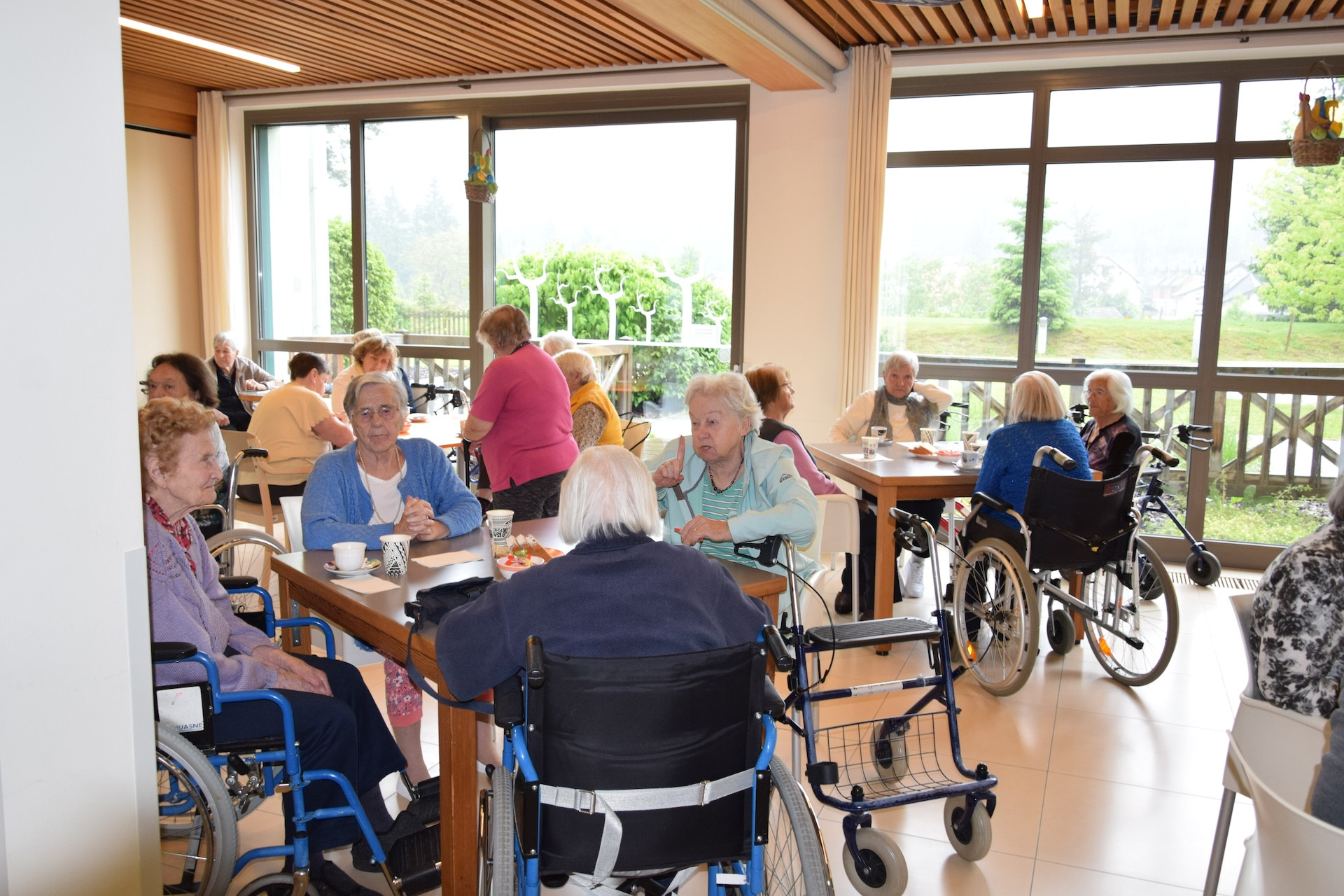 Ta veseli petek v avli