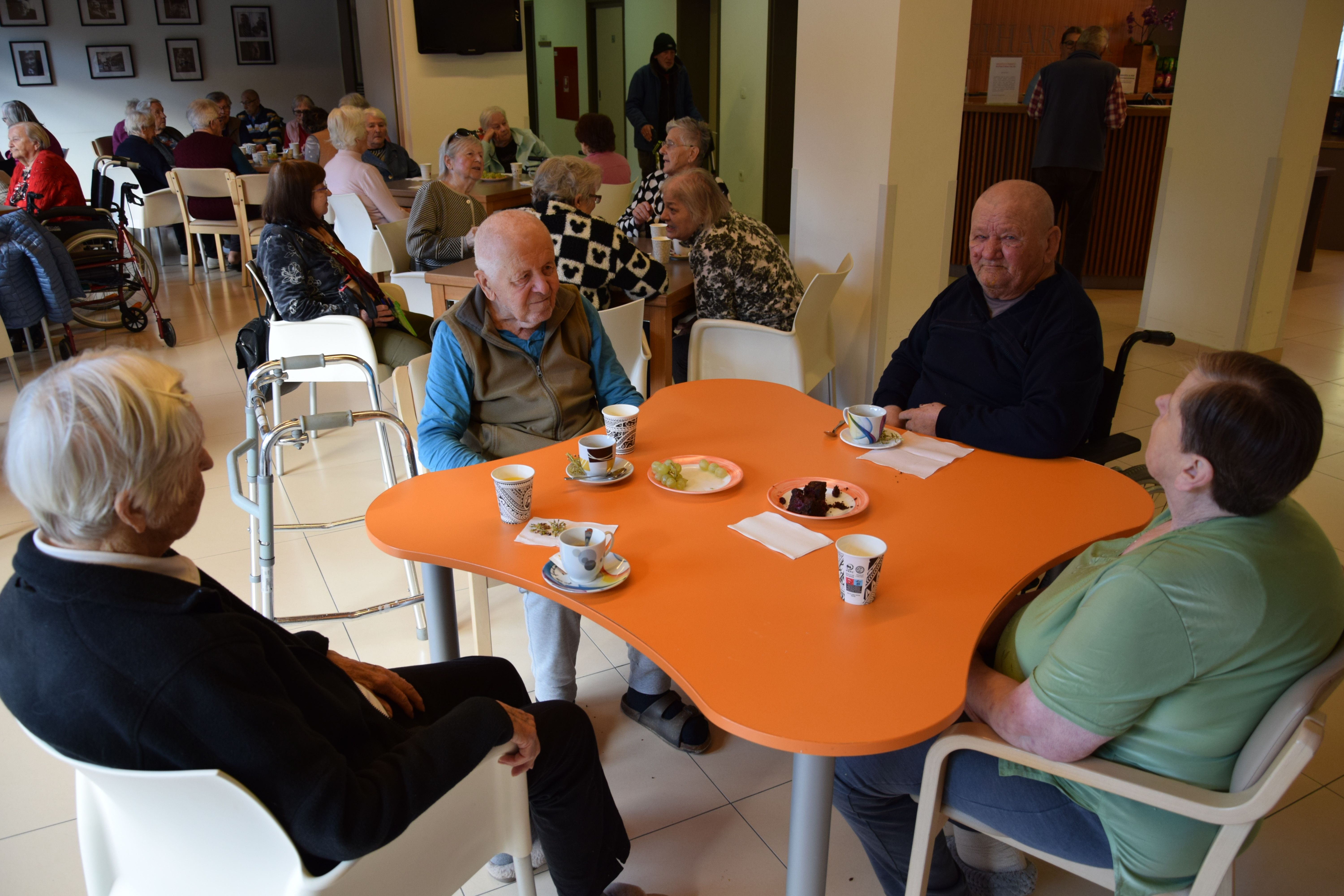 Ta veseli petek v avli