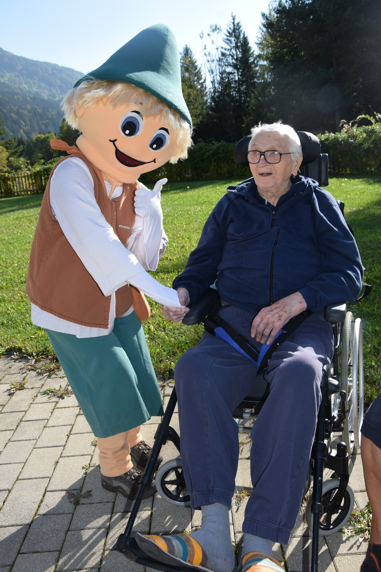 Ta veseli petek v parku doma