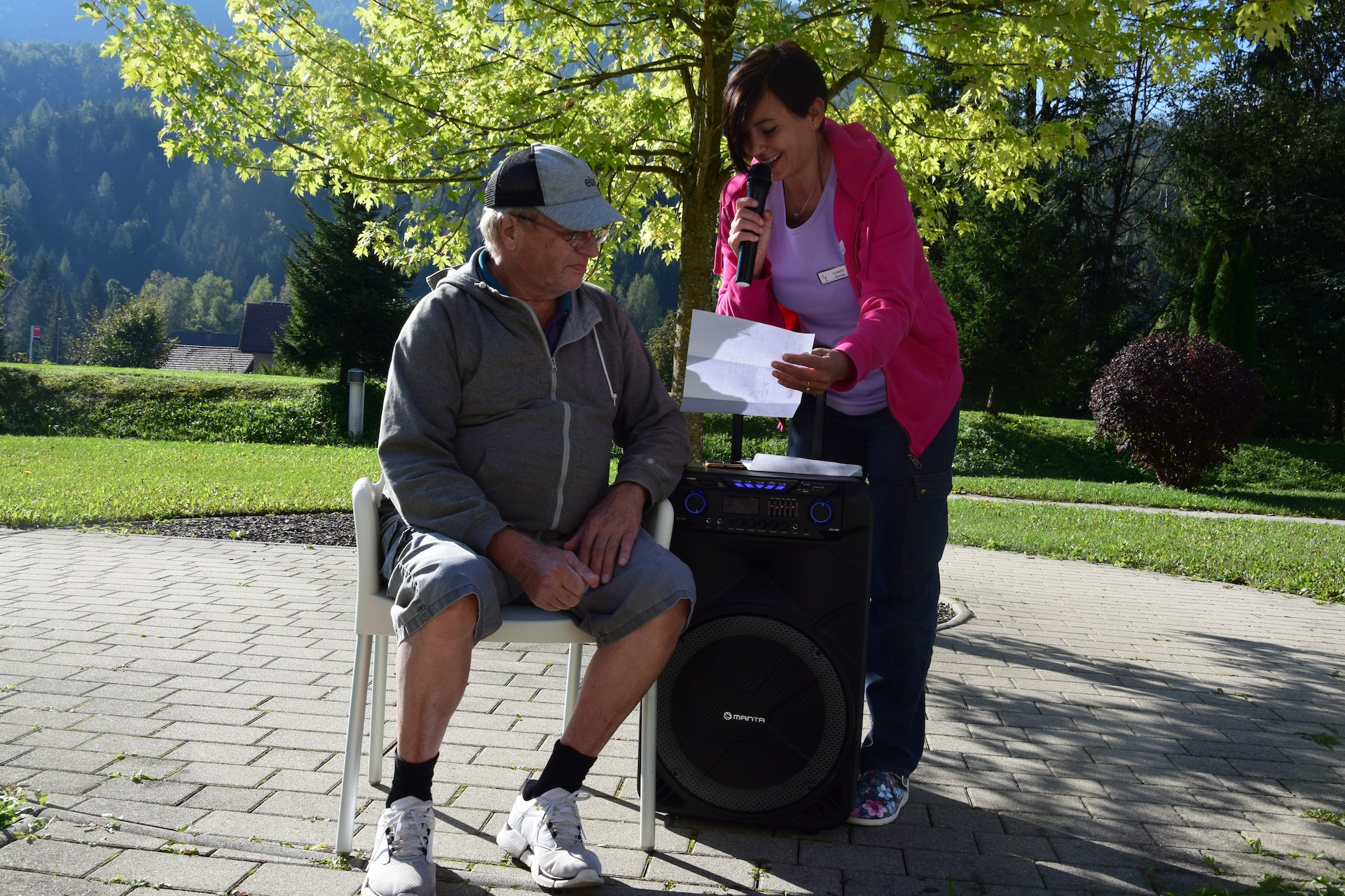 Ta veseli petek v parku doma