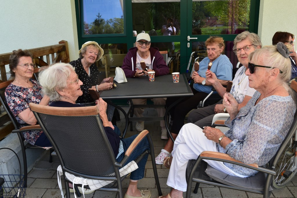 Ta veseli petek v parku doma