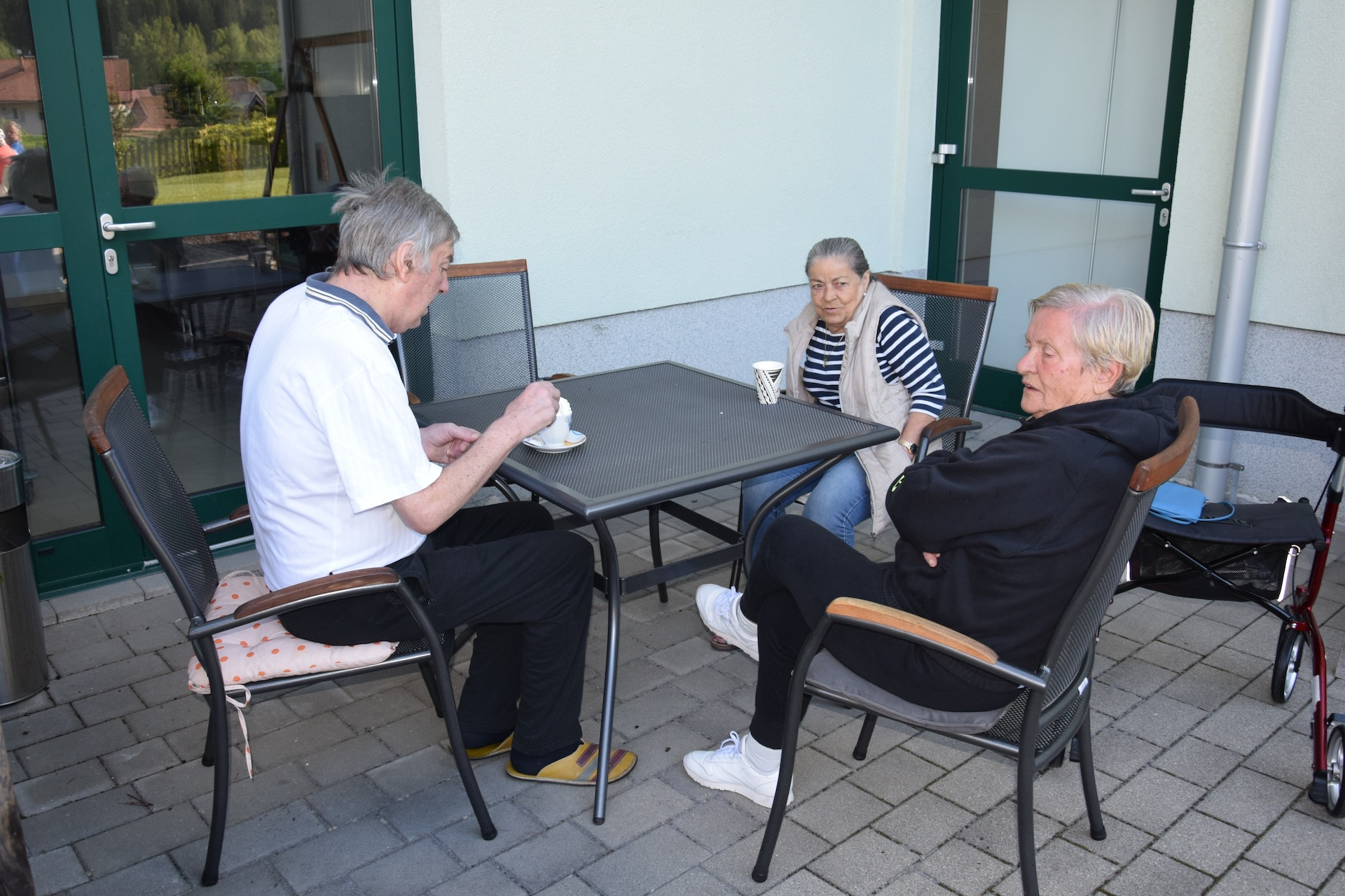 Ta veseli petek v parku doma