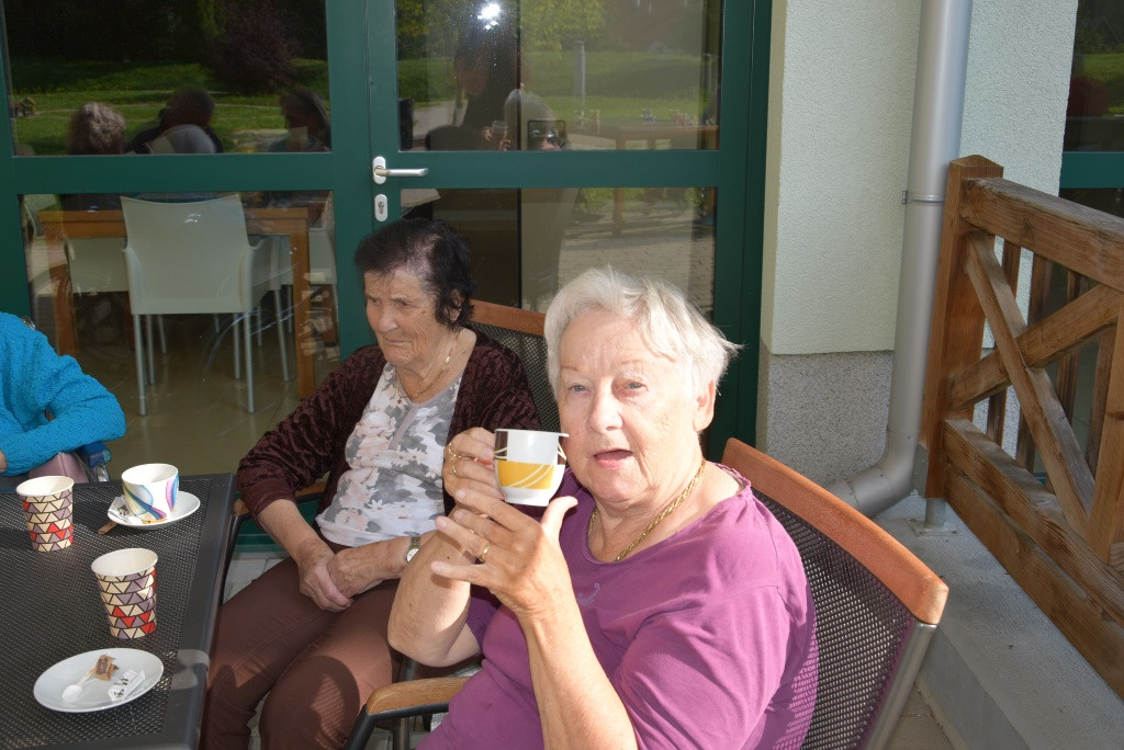 Ta veseli petek v parku doma