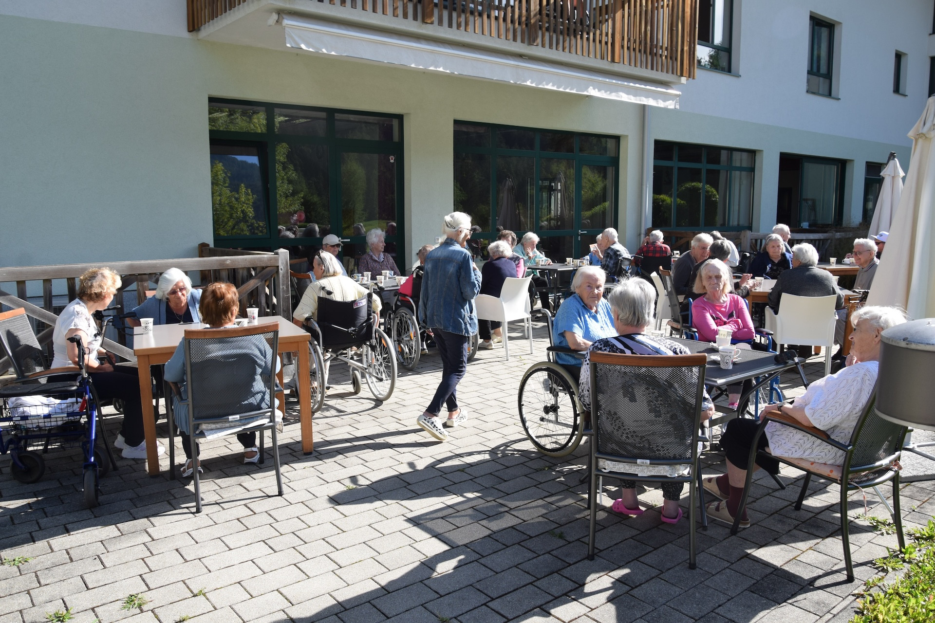 Ta veseli petek v parku doma