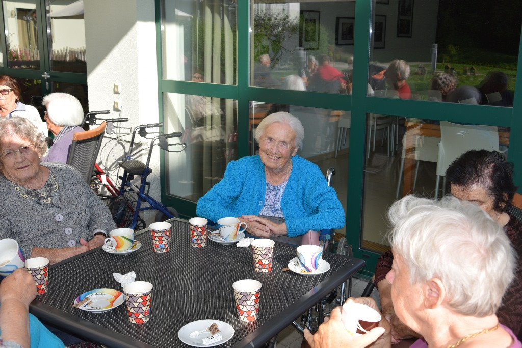 Ta veseli petek v parku doma