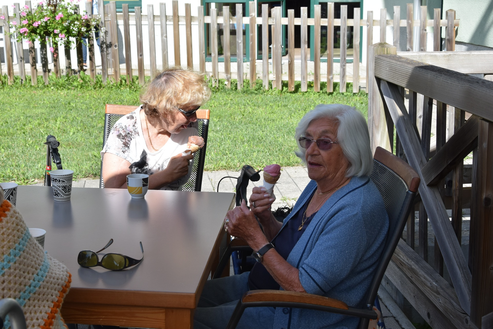 Ta veseli petek v parku doma