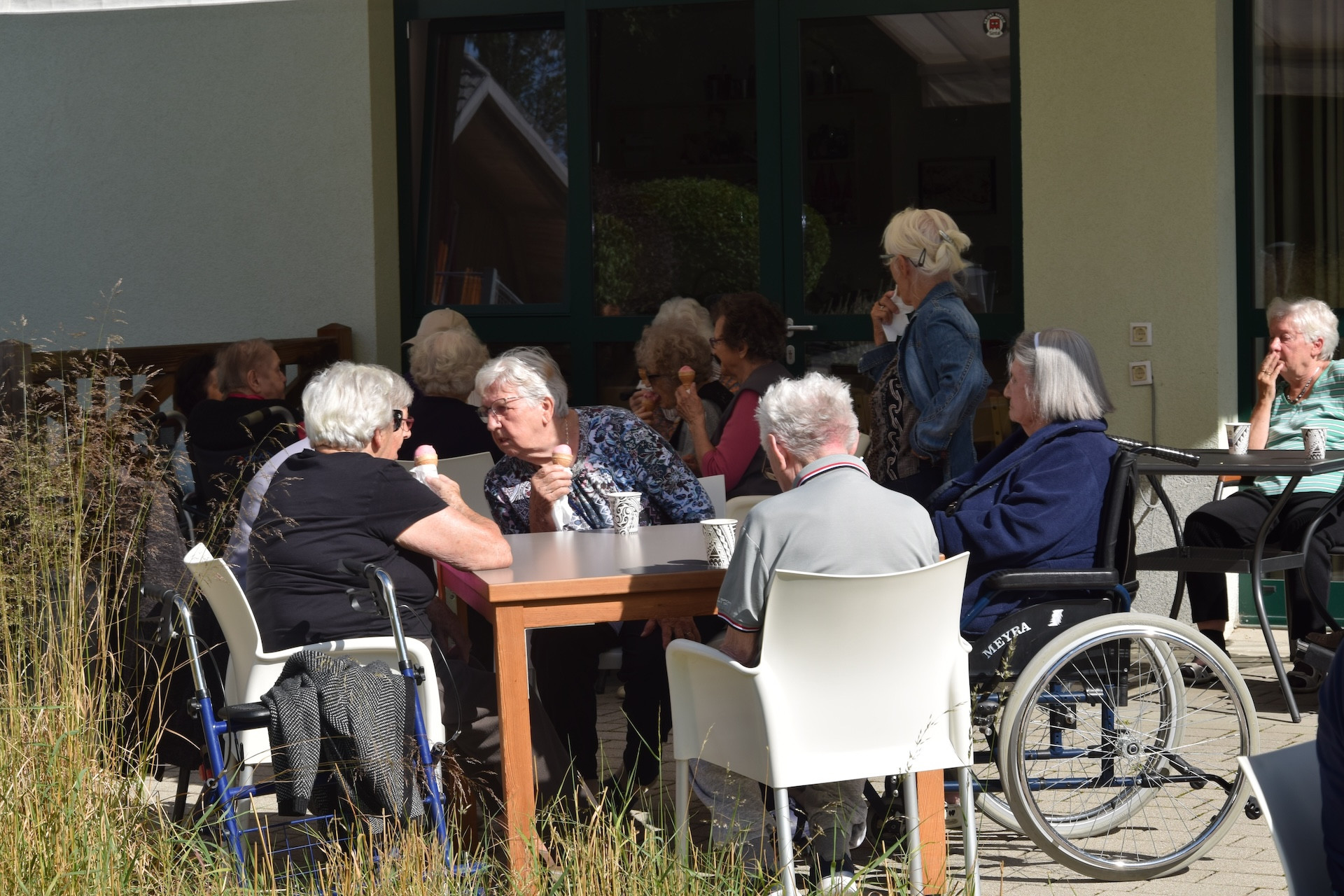 Ta veseli petek v parku doma