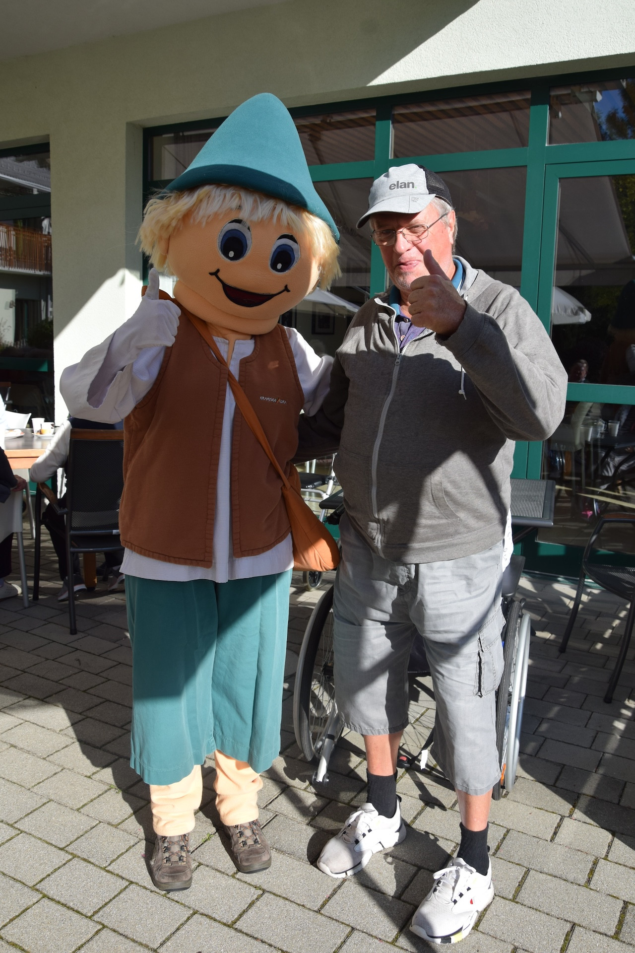 Ta veseli petek v parku doma