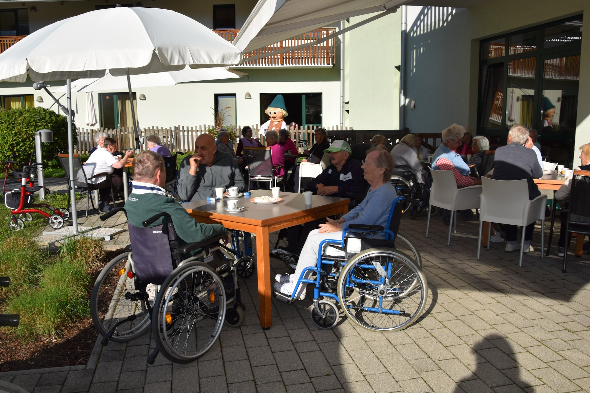 Ta veseli petek v parku doma