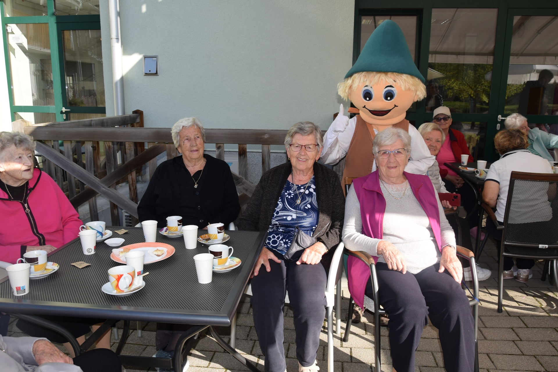 Ta veseli petek v parku doma