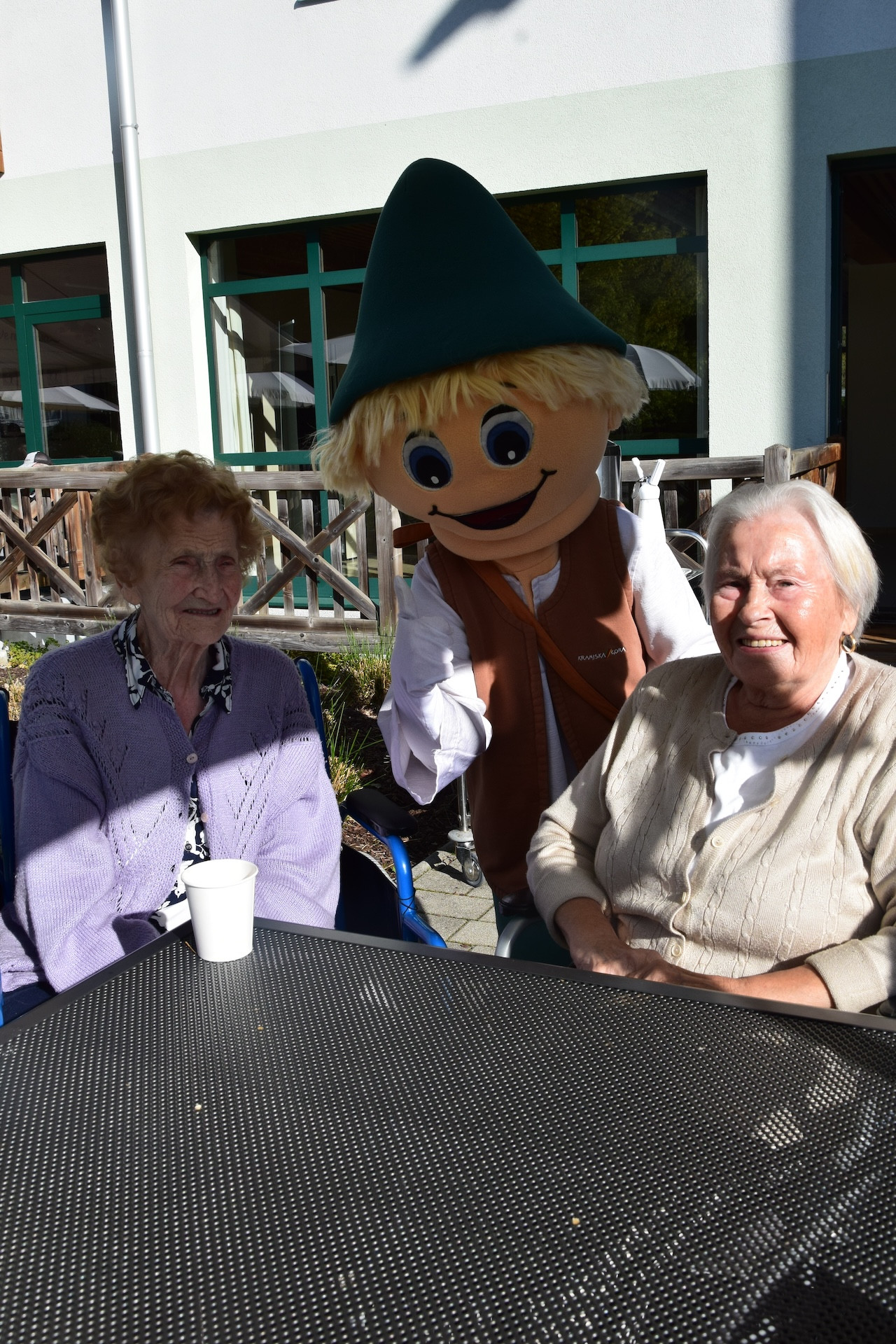 Ta veseli petek v parku doma