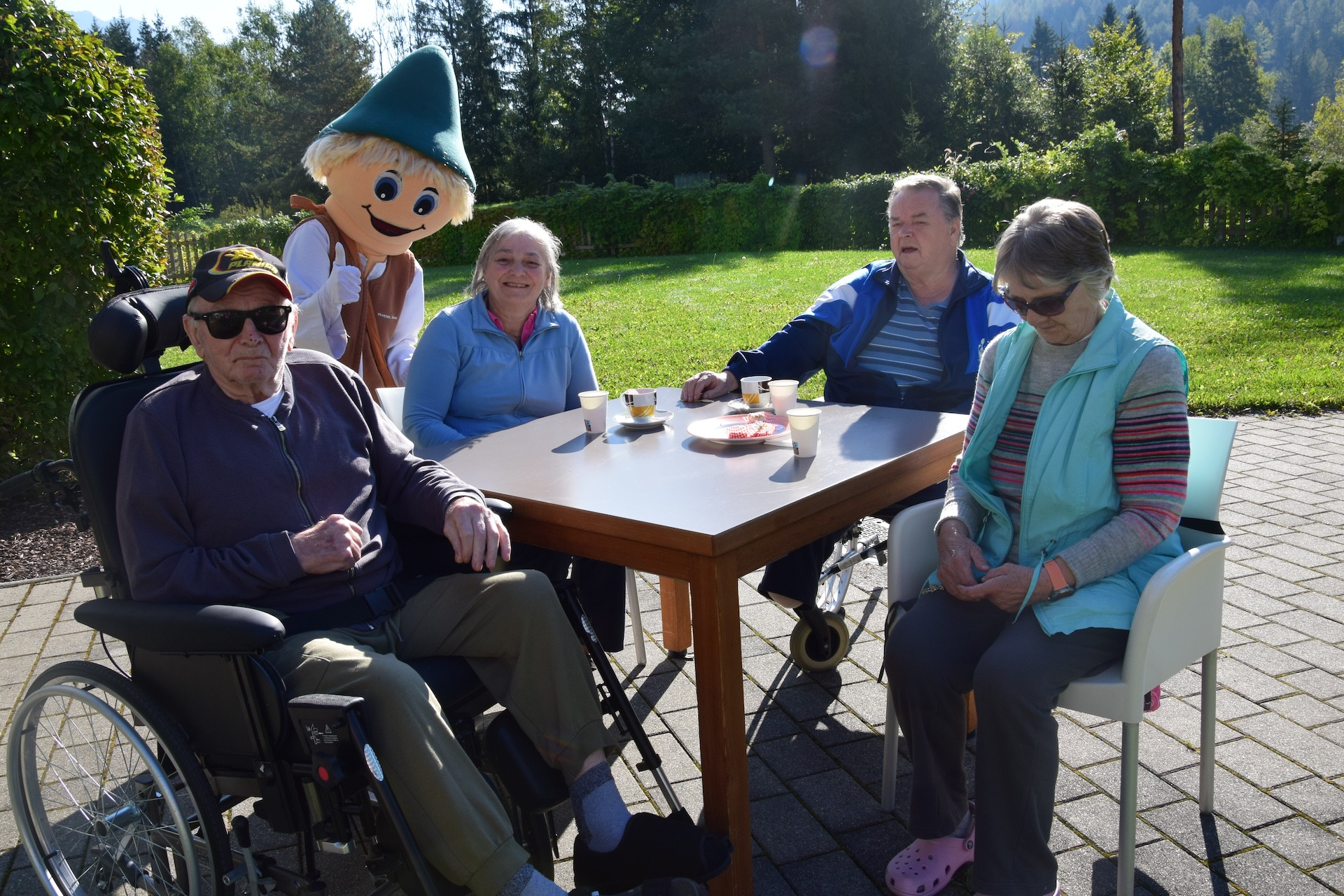 Ta veseli petek v parku doma