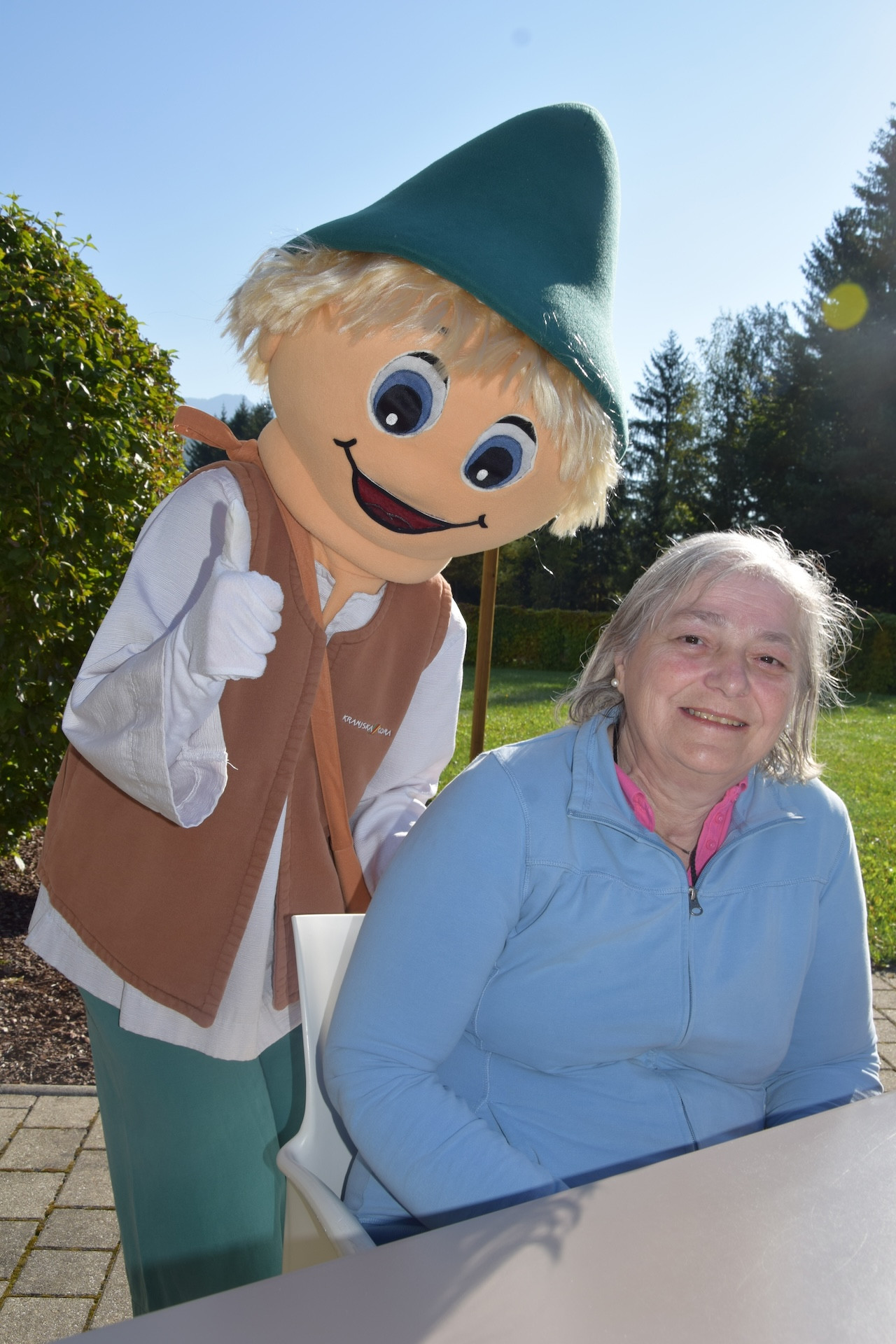 Ta veseli petek v parku doma