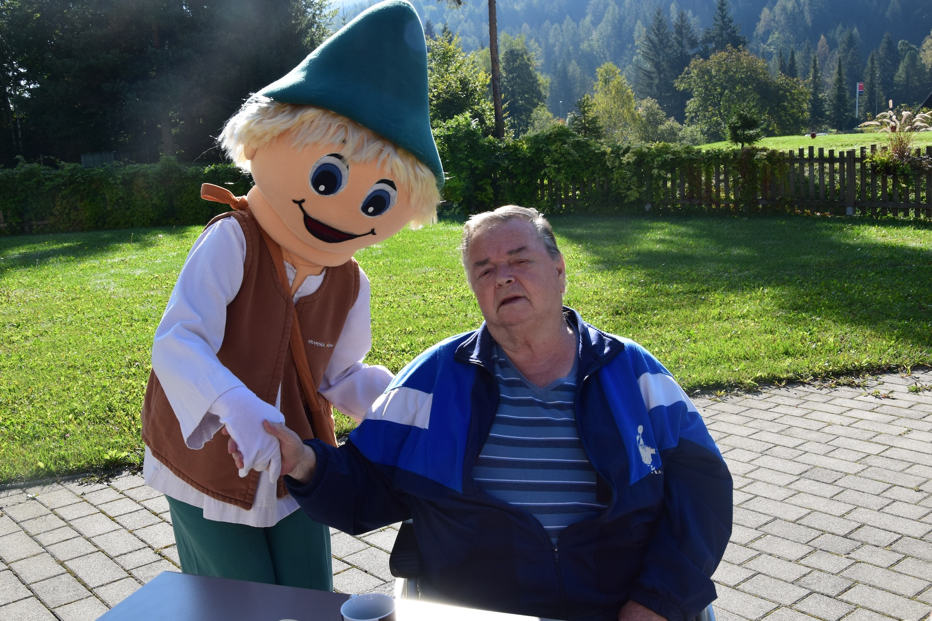 Ta veseli petek v parku doma