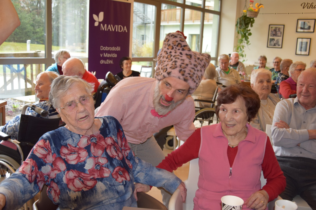 Ta veseli petek z rdečimi noski