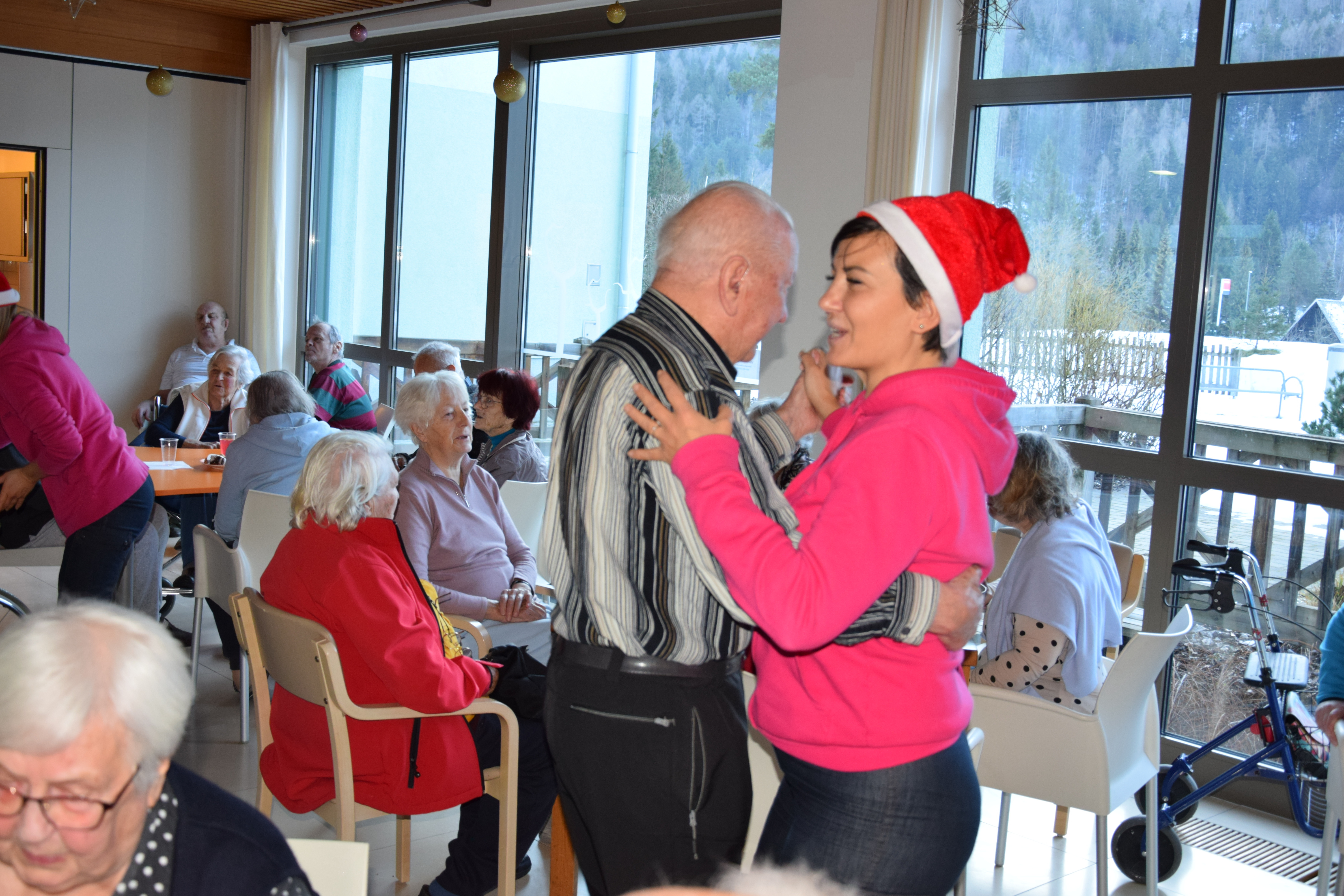 Ta veseli silvesterski torek v avli