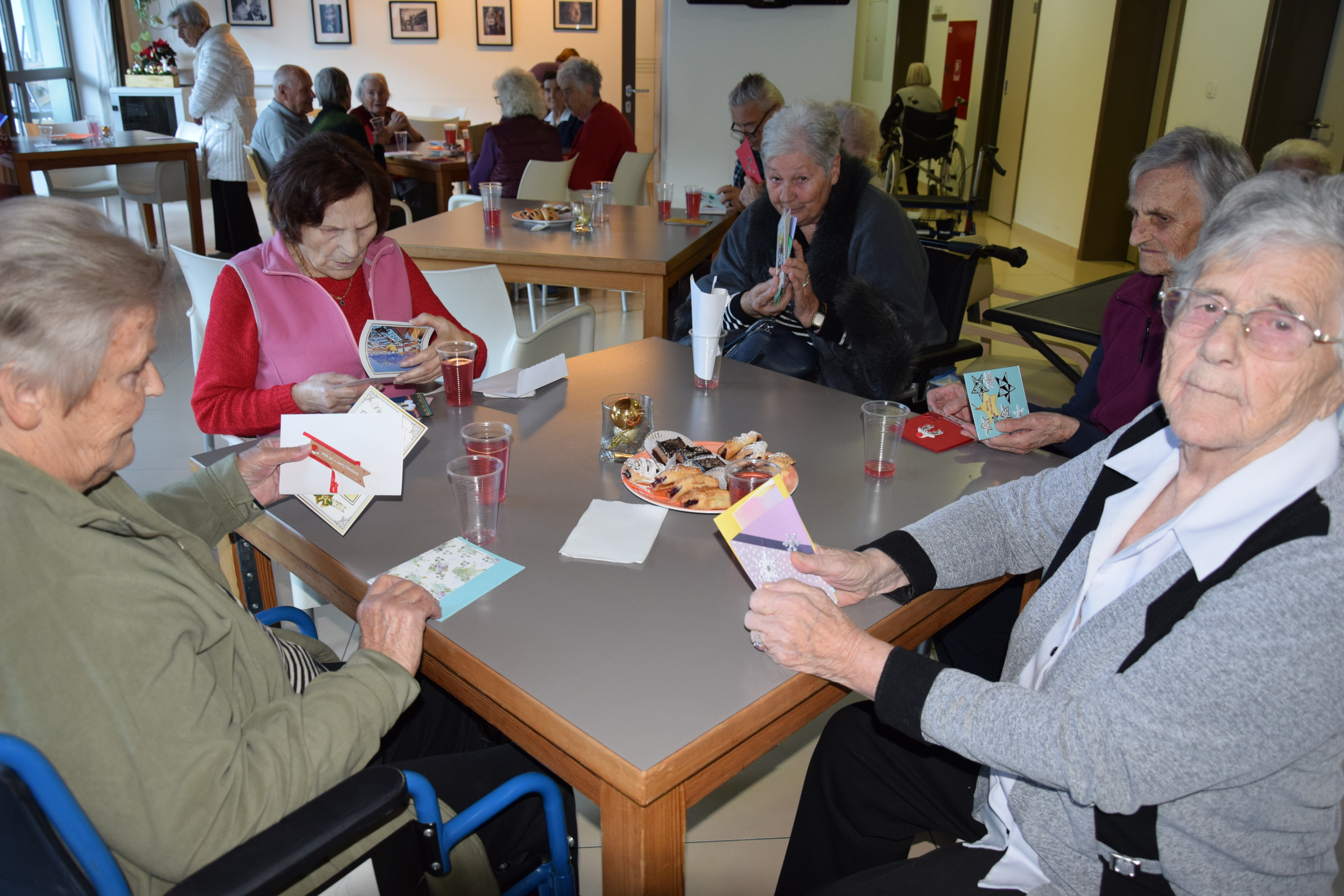 Ta veseli silvesterski torek v avli