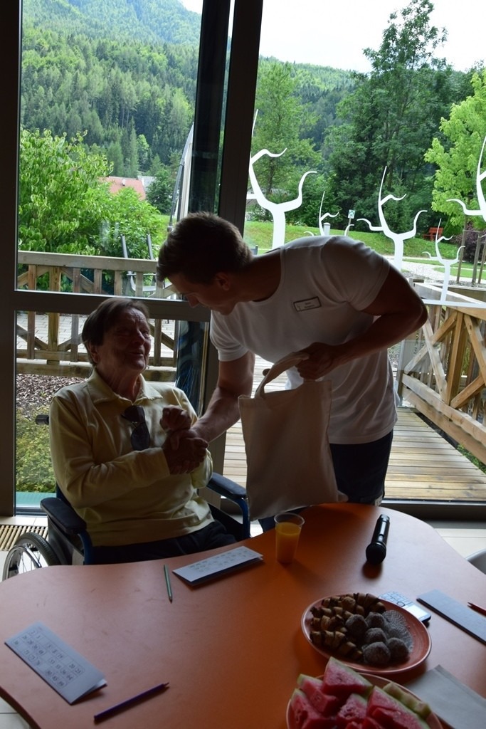 Tombola v mesecu juliju