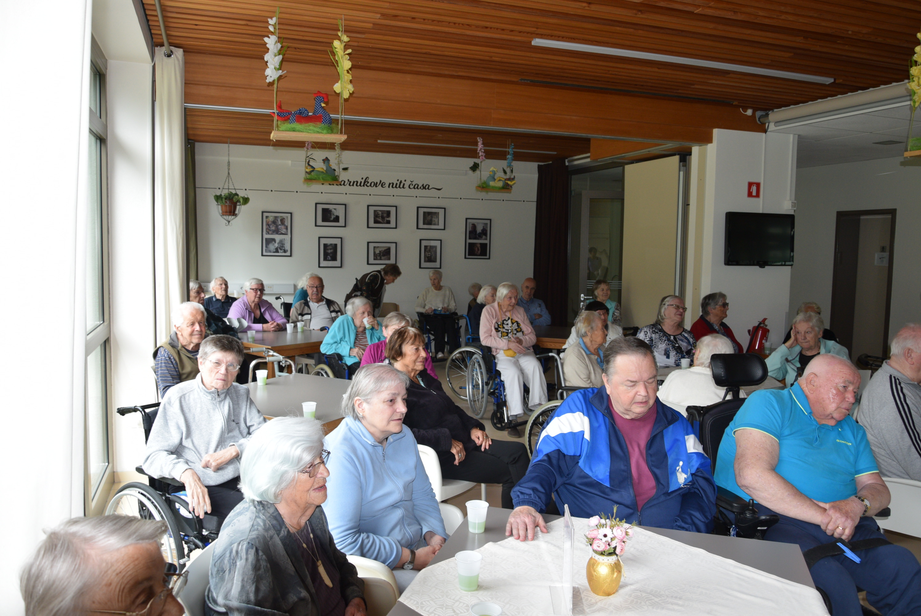 Ujemi svojo srečo - obisk Srečomobila