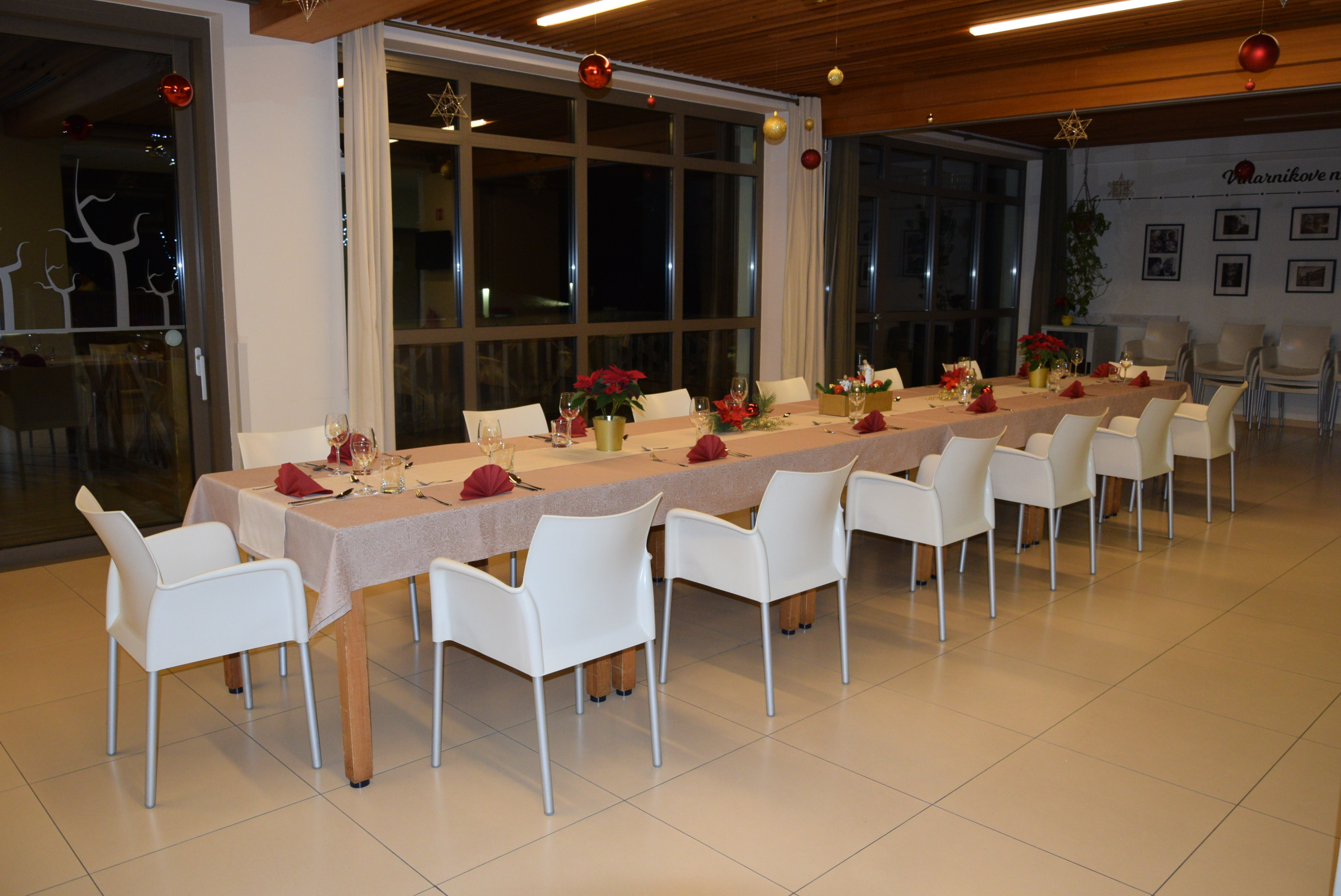 Večerja s prostovoljci