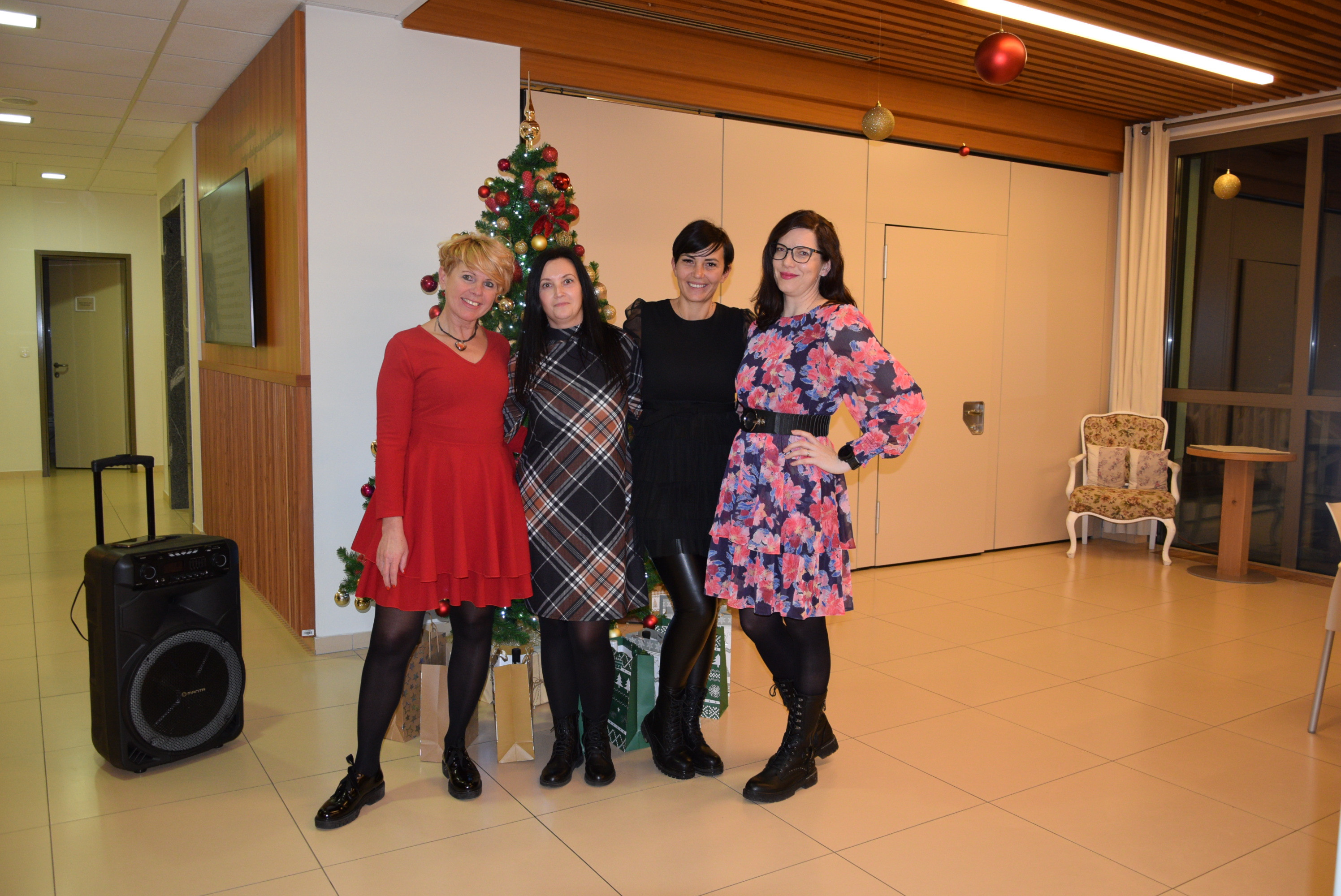 Večerja s prostovoljci