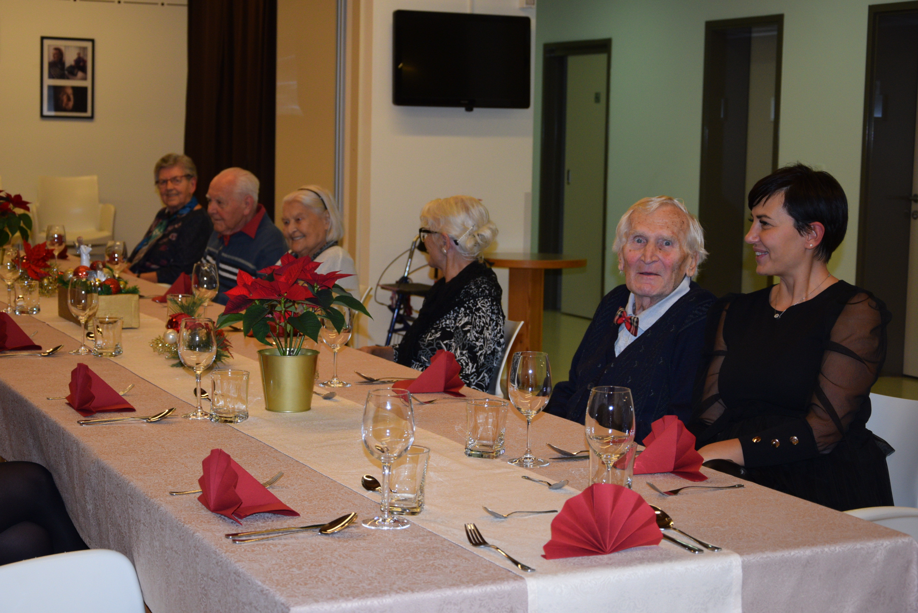 Večerja s prostovoljci