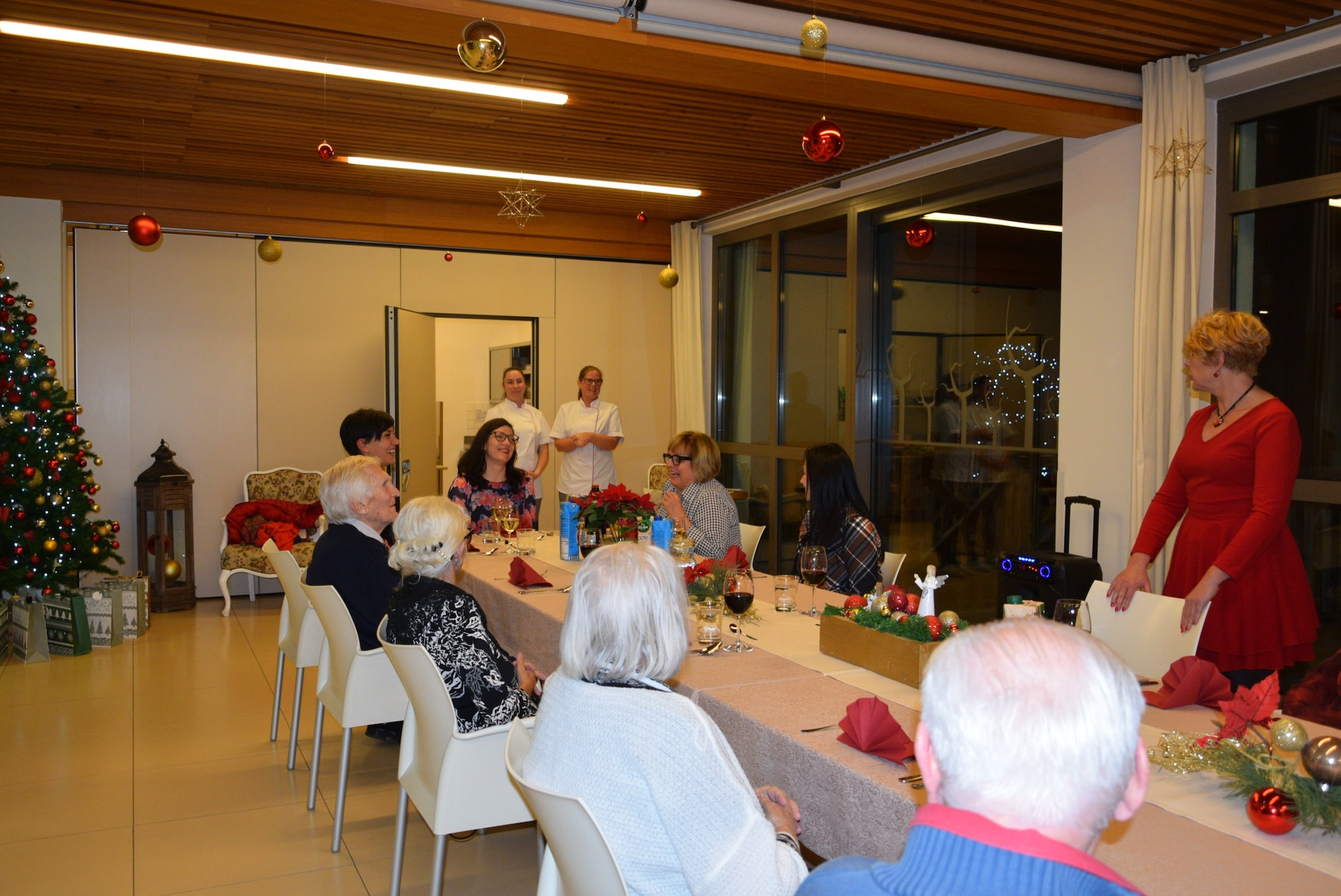 Večerja s prostovoljci