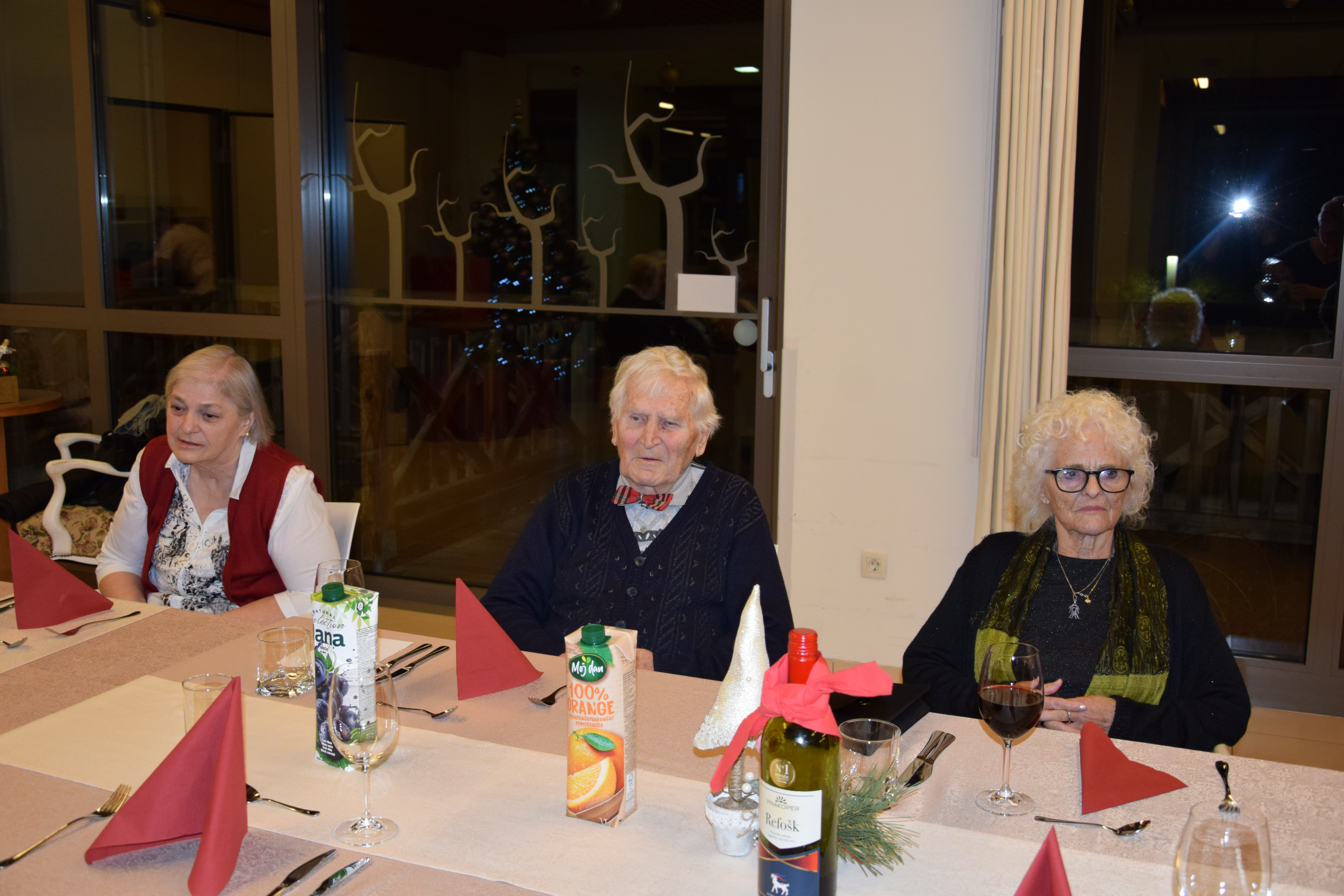 Večerja z prostovoljci