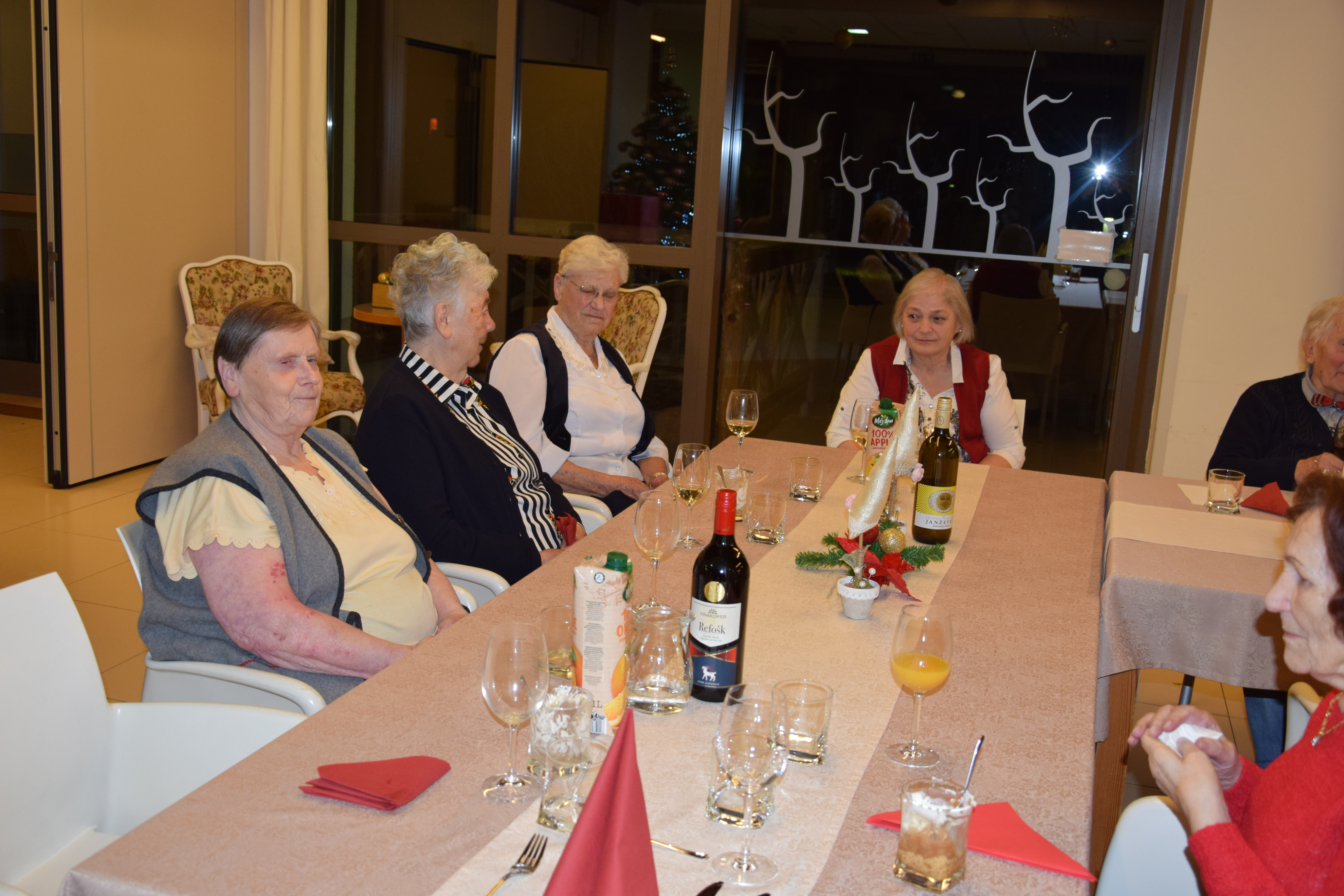 Večerja z prostovoljci