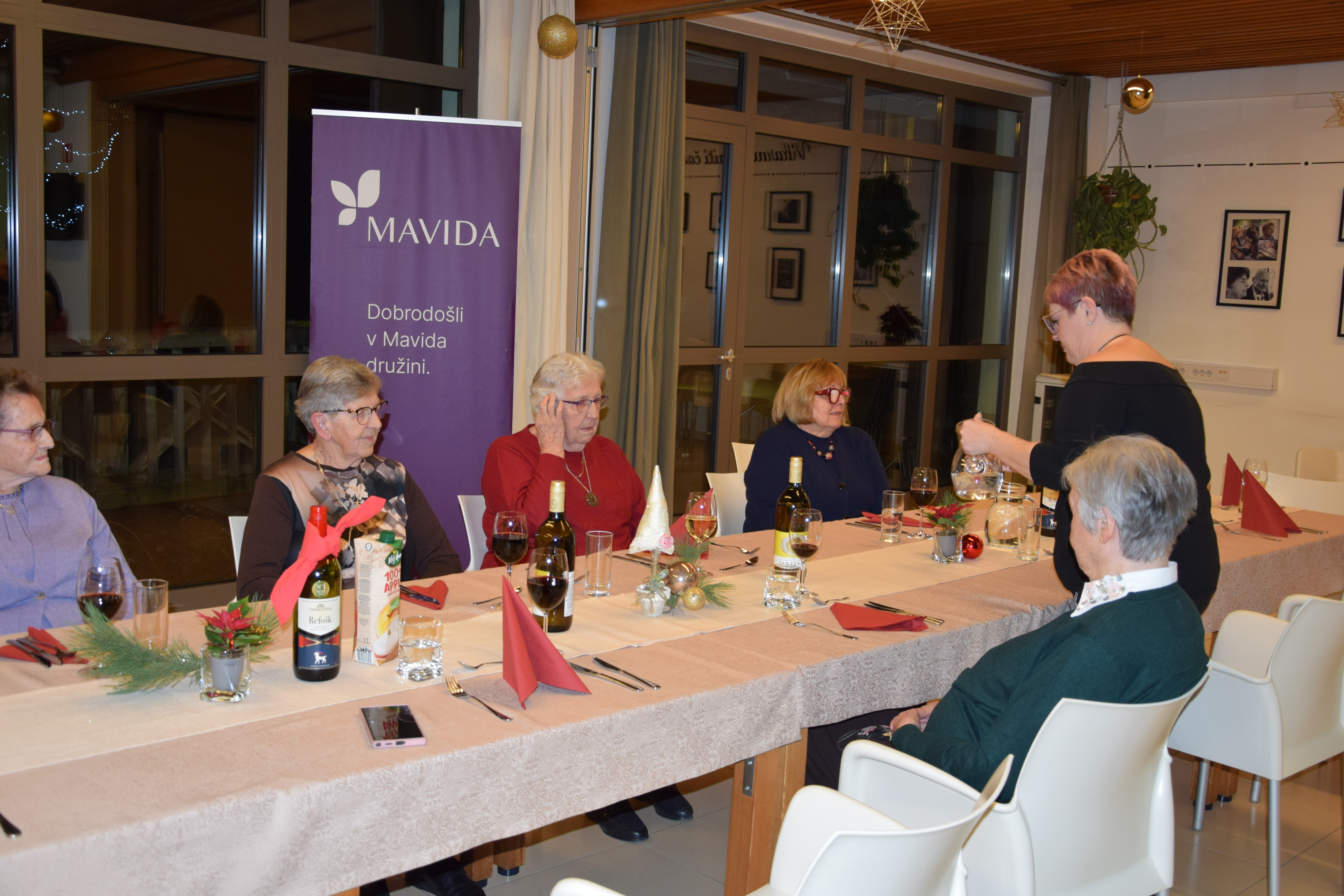 Večerja z prostovoljci