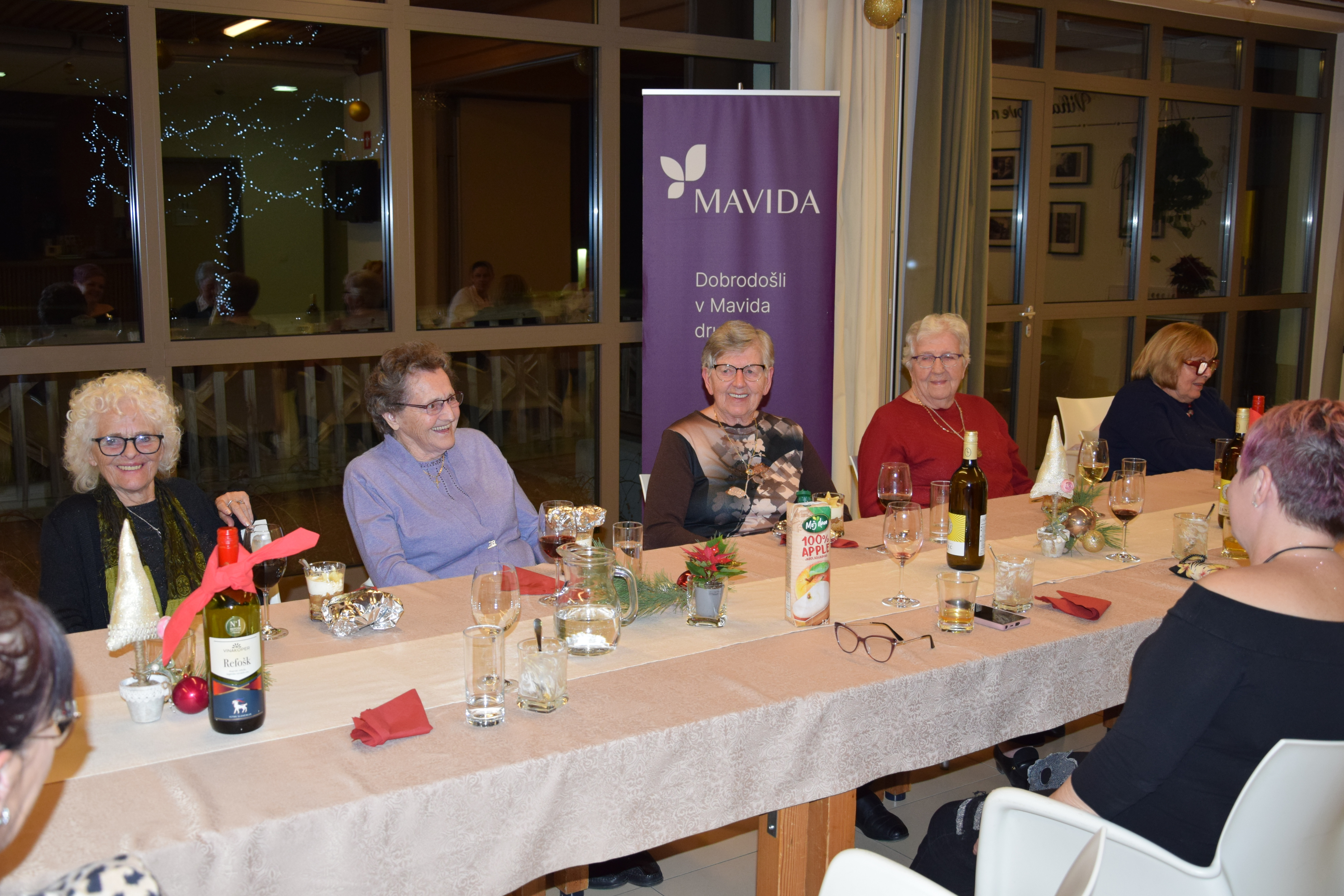 Večerja z prostovoljci