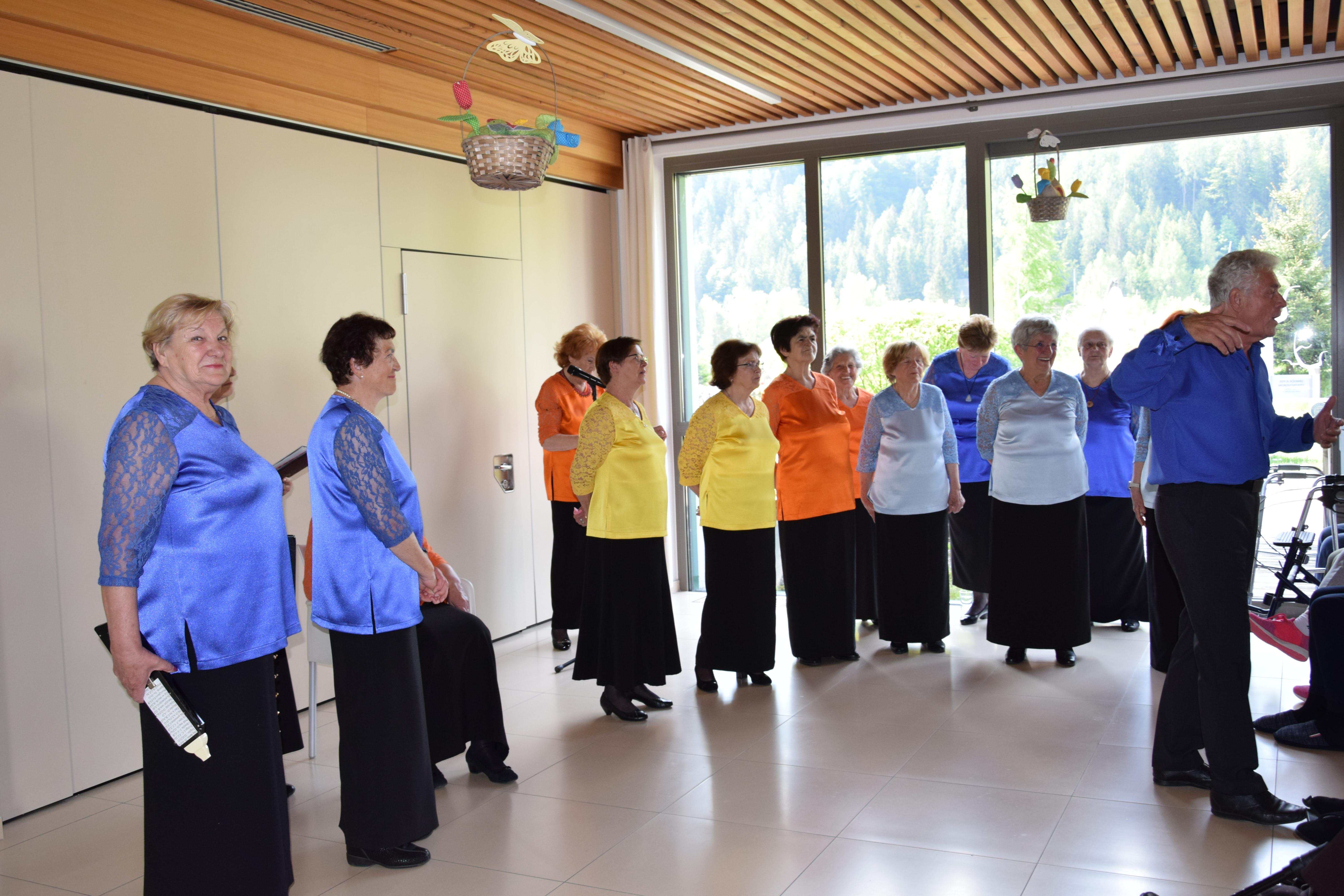 Večerna Zarja nastop