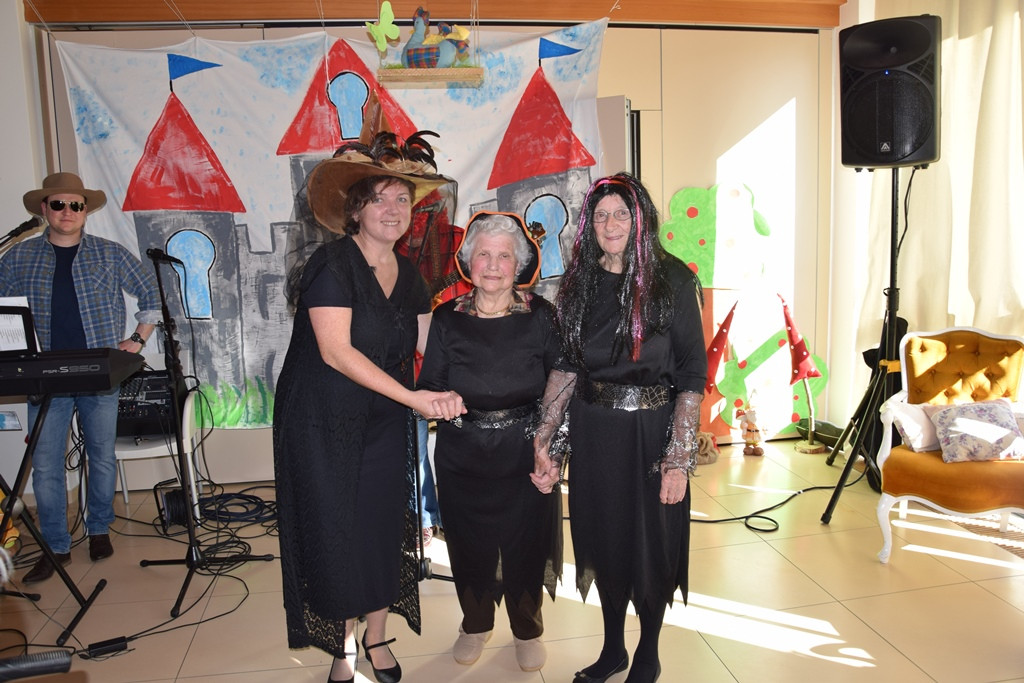 Viharniška pravljična dežela