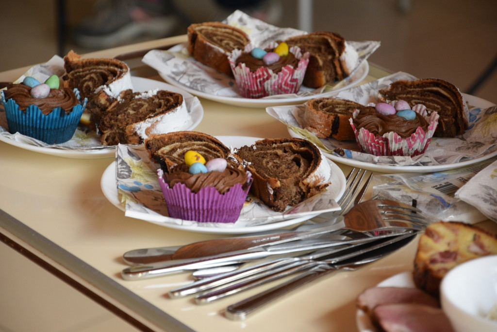 Viharniška velikonočna košara 2021