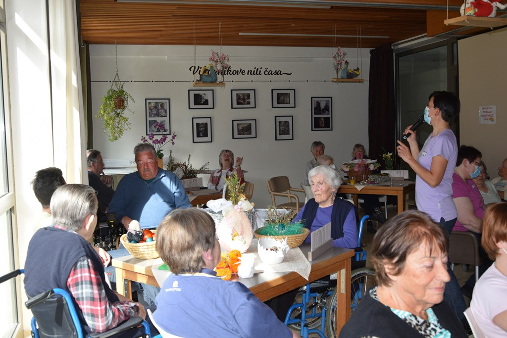 Viharniška velikonočna košara 2021