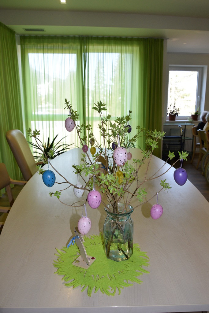 Viharniška velikonočna košara 2021